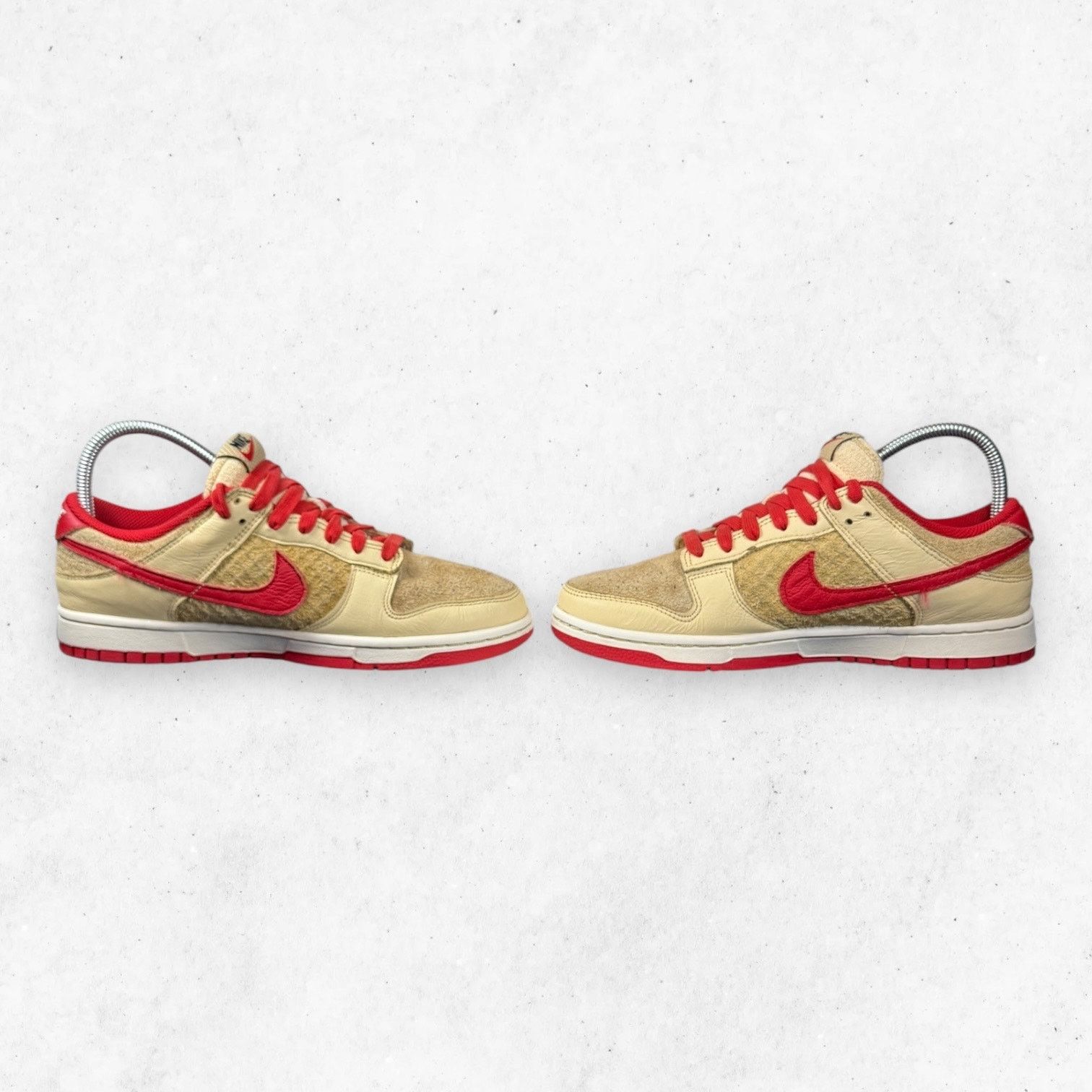 Nike Nike Dunk Low SE Strawberry Waffle Size 8 HJ9100-294 Size US 8 / EU 41 - 6 Thumbnail