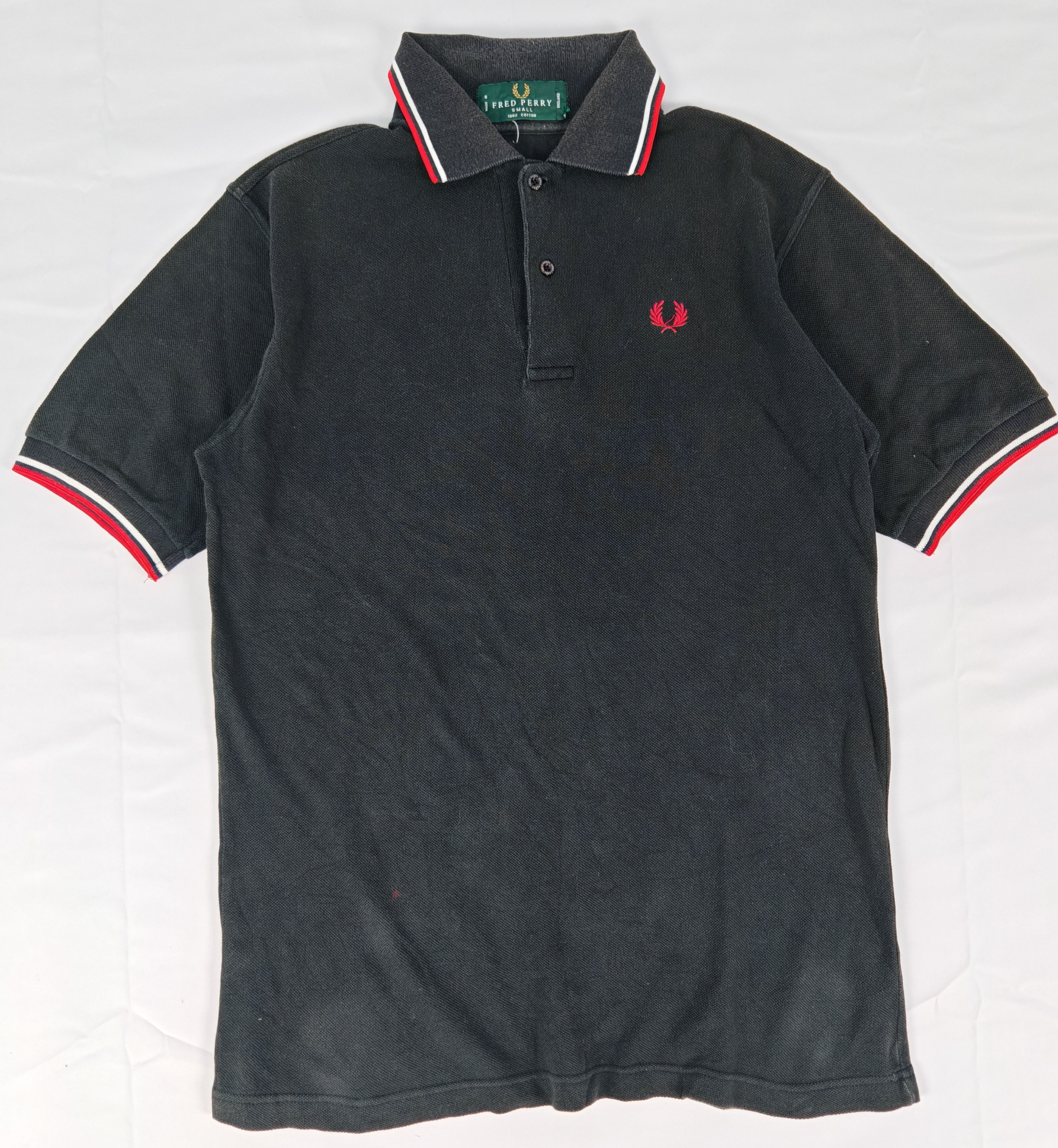 Fred Perry Vintage Fred Perry T-Shirt Size US S / EU 44-46 / 1 - 1 Thumbnail