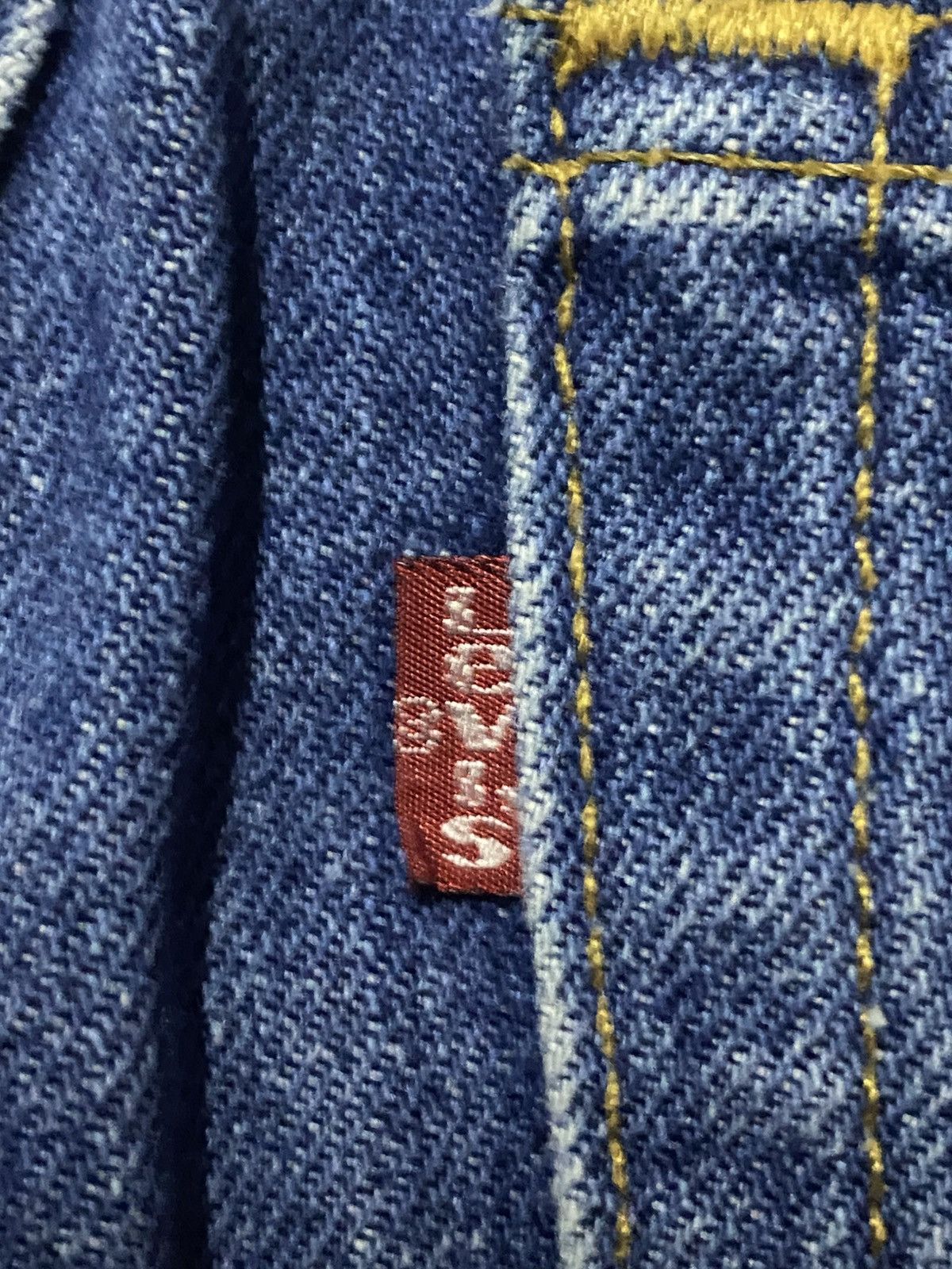 Levi's Vintage Levis 501 90s Blue Wash Distressed Jeans Size US 29 - 10 Thumbnail