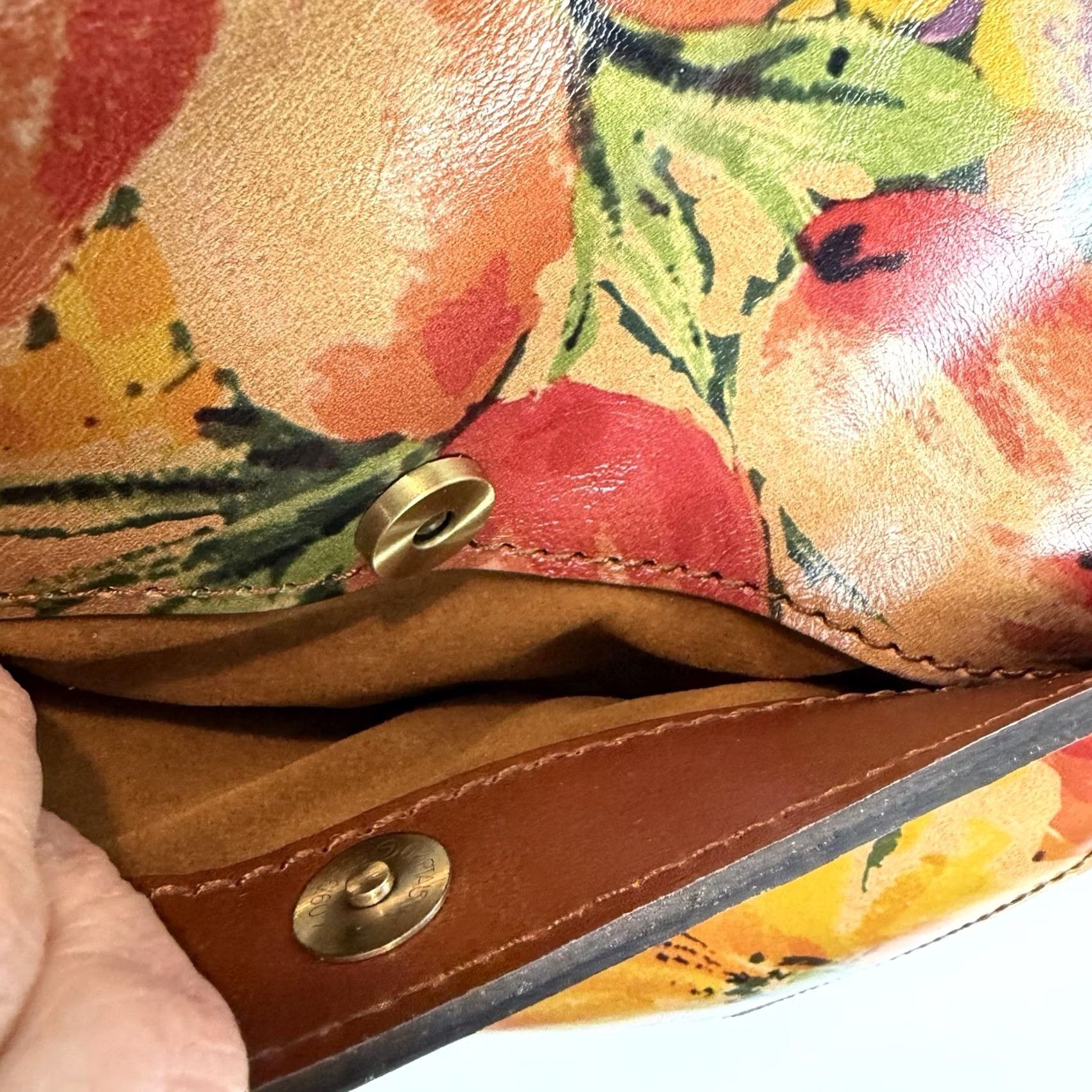 Patricia Nash Patricia Nash Aveley Rainforest Leather Crossbody Bag Read - Multicolor, Medium, Travel, Women's Crossbody Bag Size ONE SIZE - 7 Thumbnail
