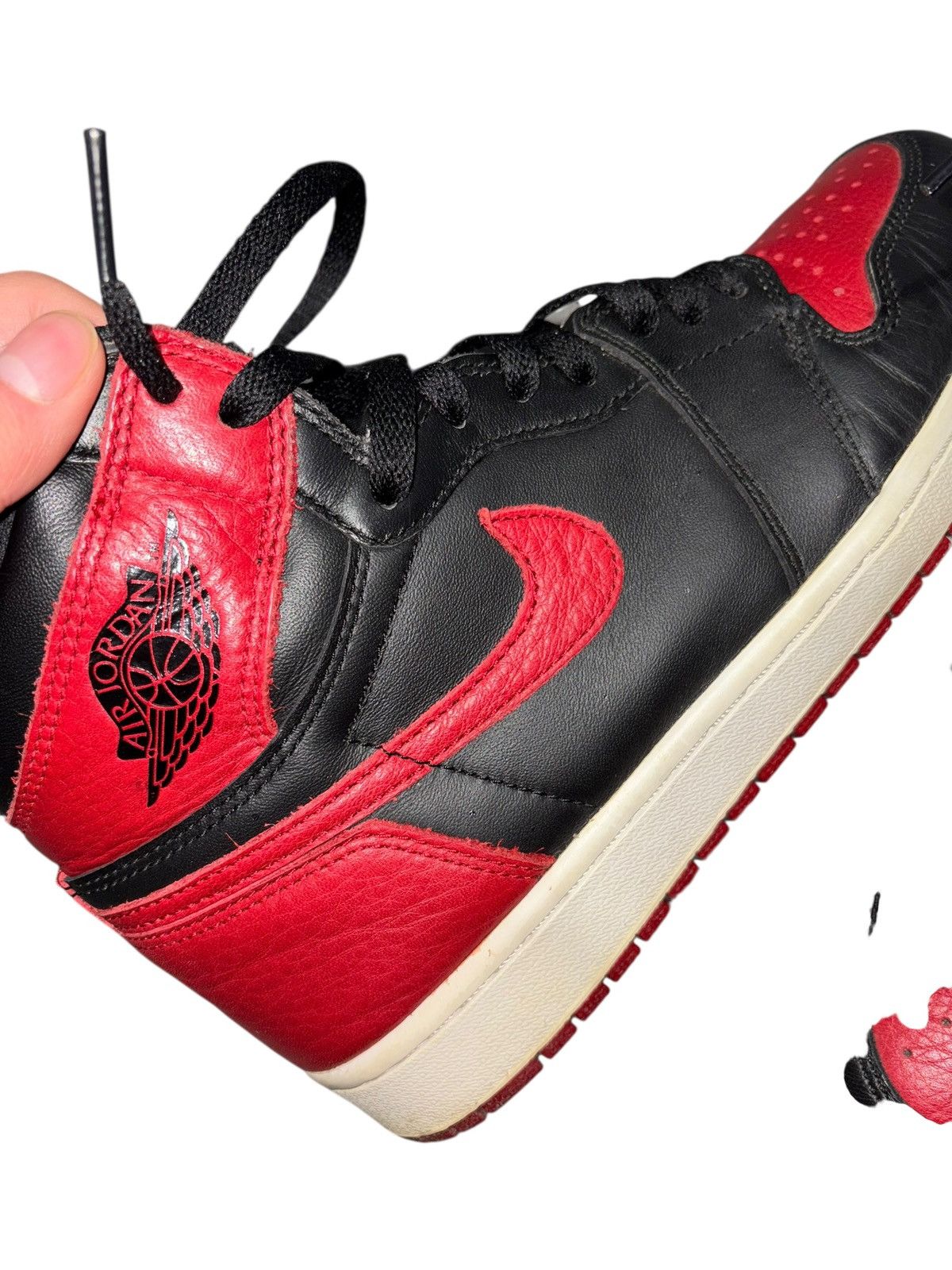 Jordan Brand 9 Air Jordan 1 Retro High OG Banned 2016 Nike Black red y2k Size US 9 / EU 42 - 6 Thumbnail