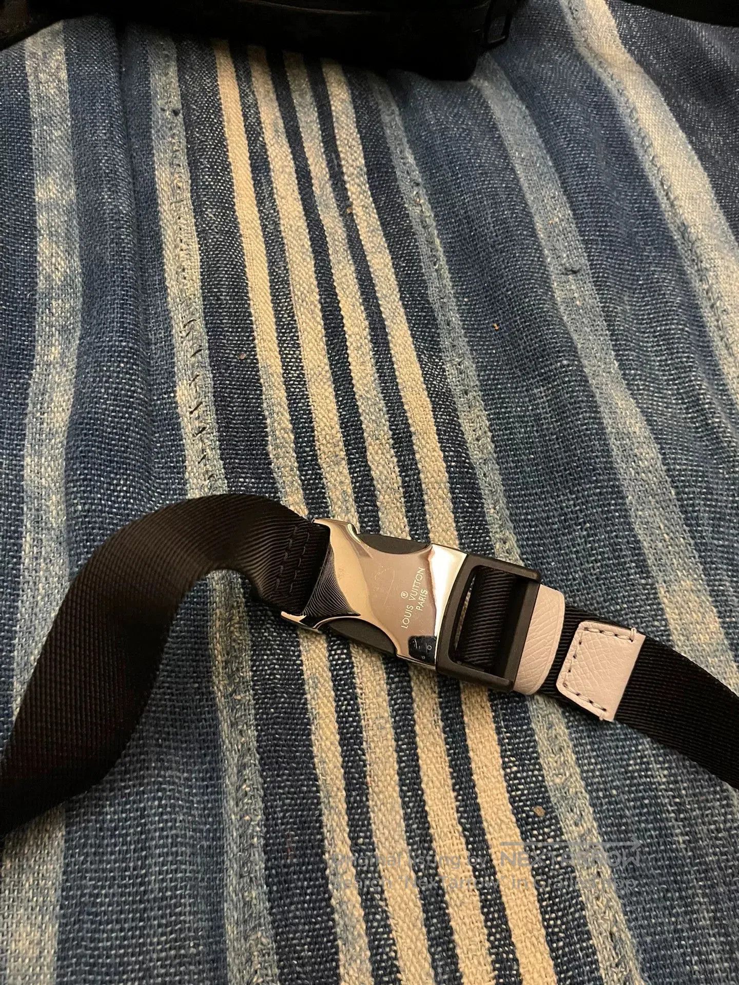 Louis Vuitton lv outdoor waist bag in gray-white. Size ONE SIZE - 6 Thumbnail
