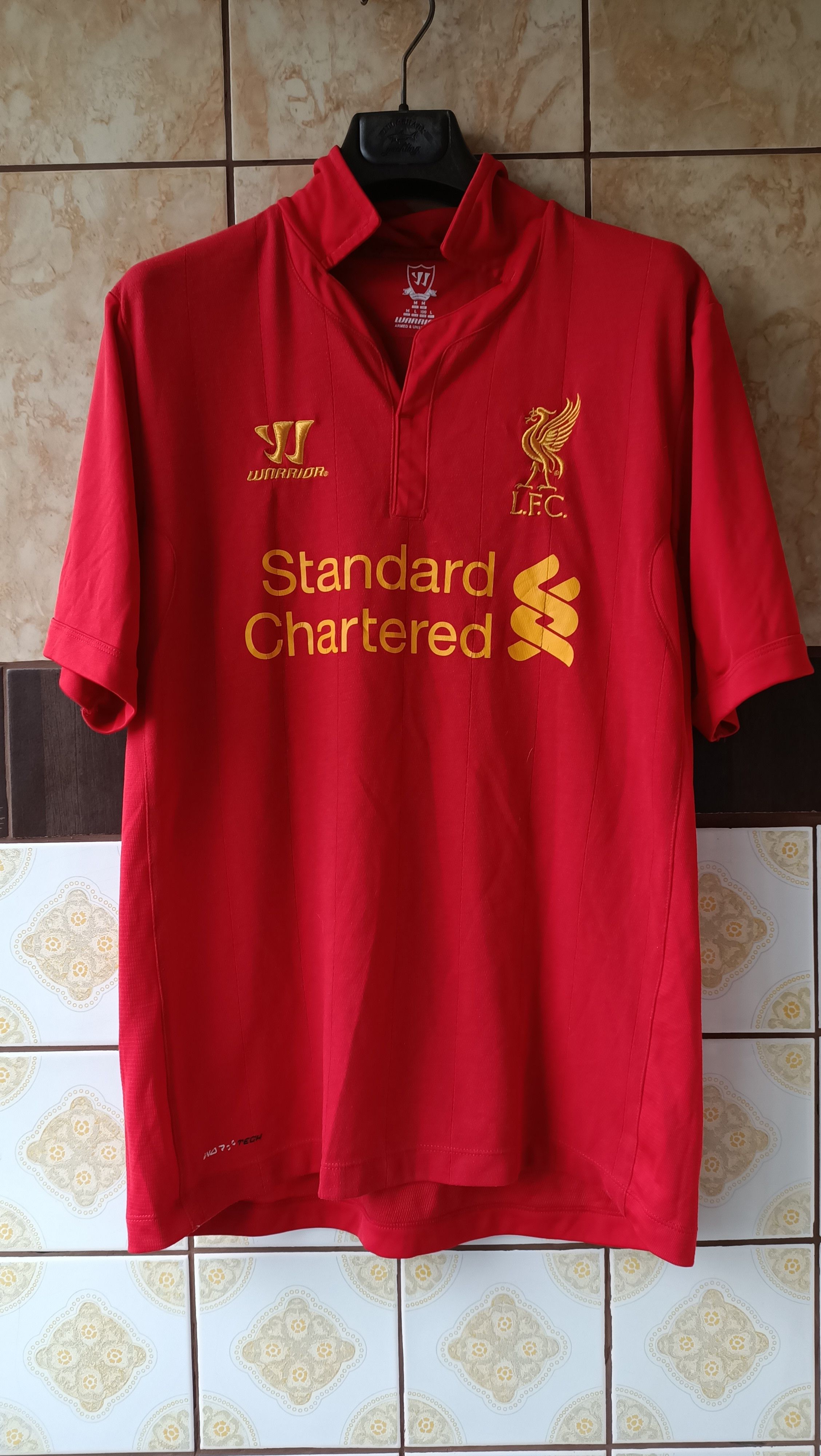 Warrior Vintage Warrior Liverpool 12/13 soccer jersey Size US M / EU 48-50 / 2 - 1 Thumbnail