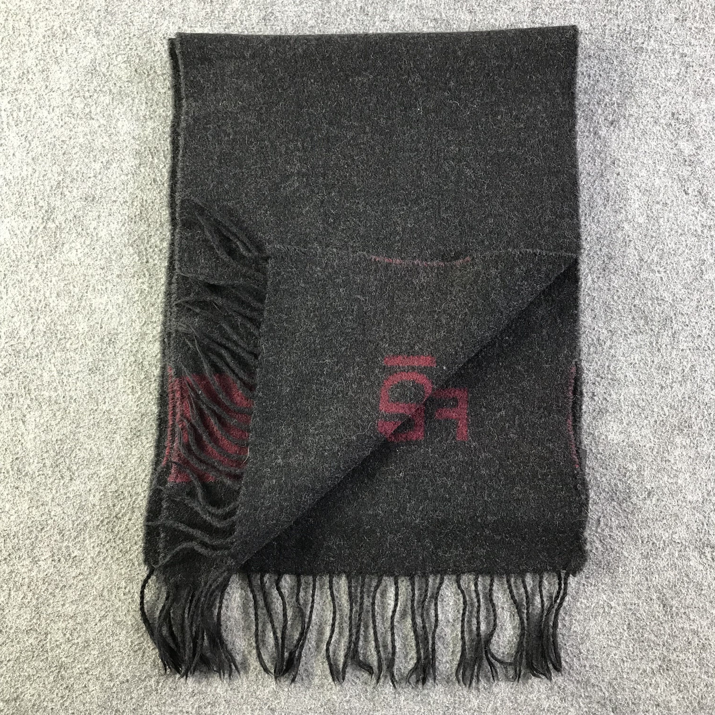 Fendi Fendi Wool Scarf / Muffler / Neckwear SS1467 Size ONE SIZE - 6 Thumbnail