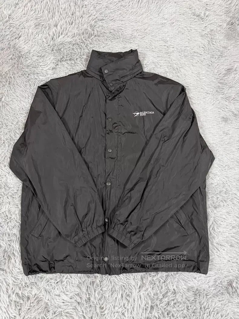 Balenciaga Balenciaga Logo Drawstring Hooded Long Sleeve Jacket Black Size US S / EU 44-46 / 1 - 1 Thumbnail