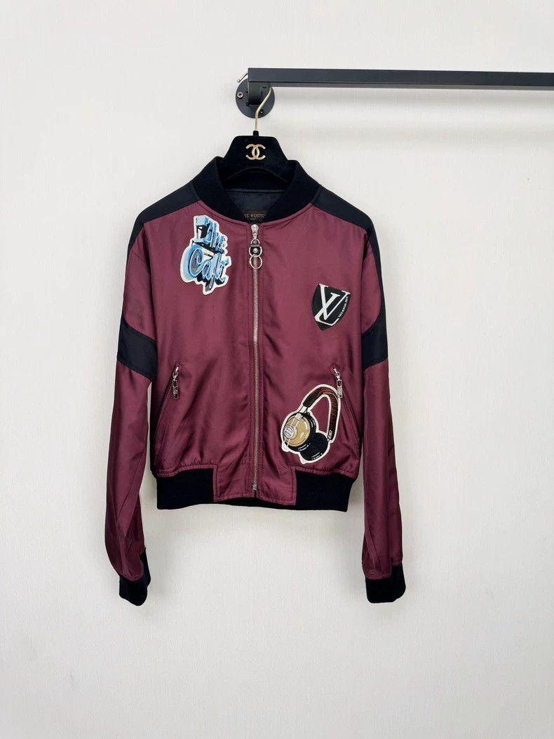 Louis Vuitton Louis Vuitton Bomber Jacket with Embroidery Patches Size US M / EU 48-50 / 2 - 1 Thumbnail