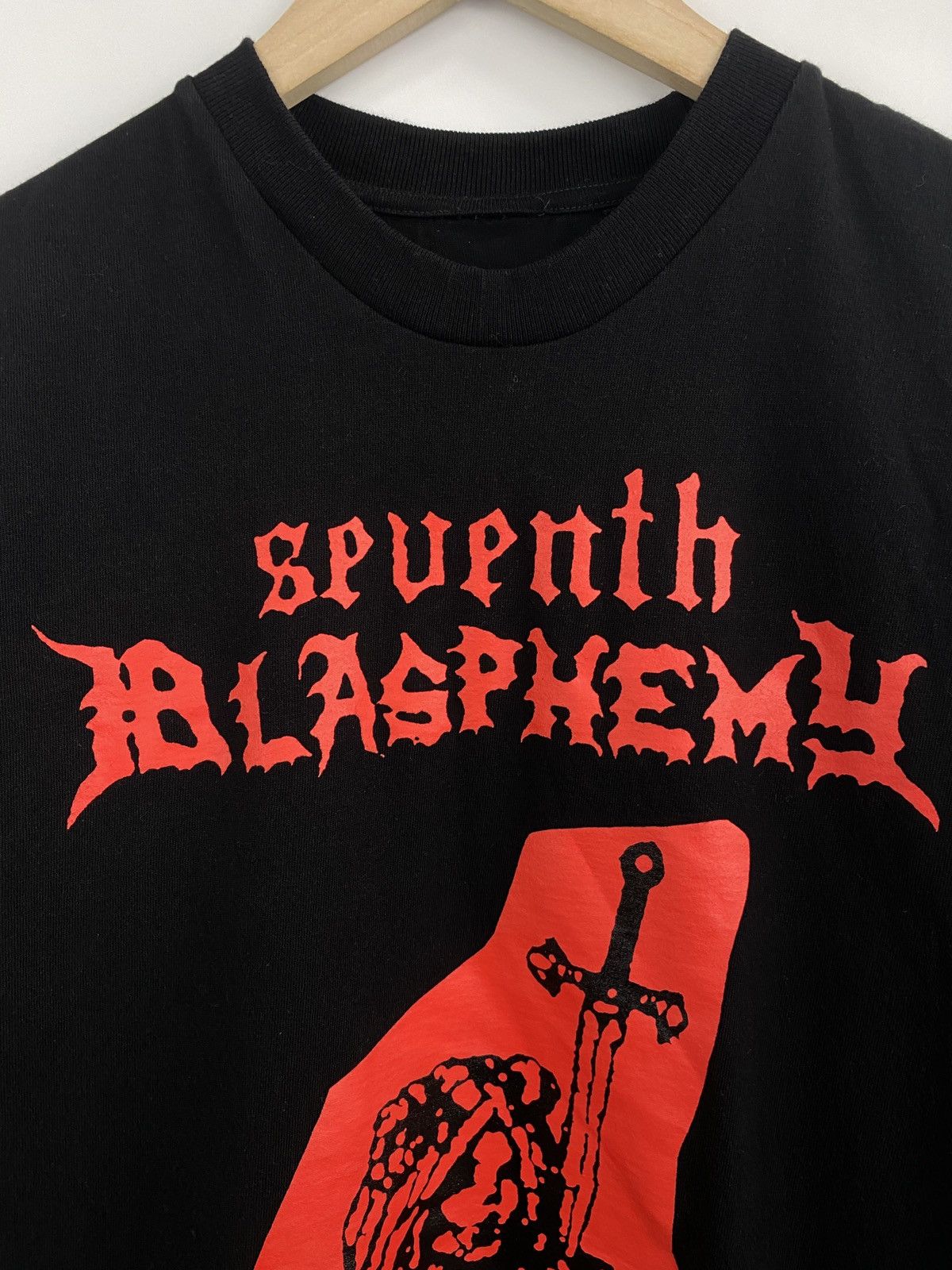 Band Tees 🇨🇦 Vintage Y2K Blasphemy Black Metal Rock Band T-Shirt Retro Size US M / EU 48-50 / 2 - 5 Thumbnail