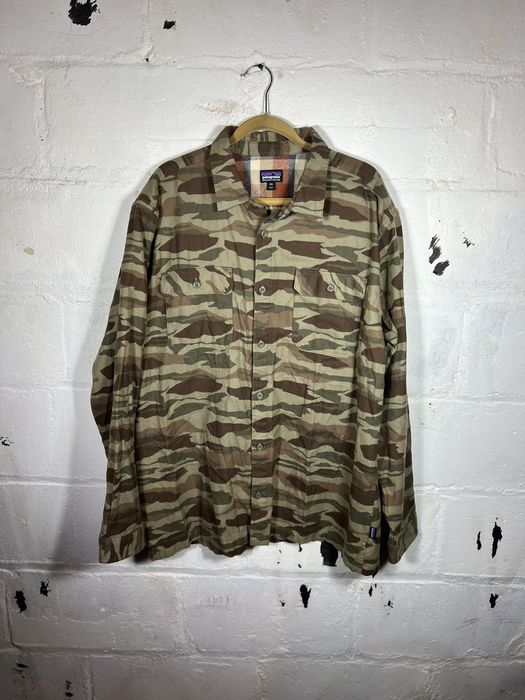 Patagonia camo hot sale shirt