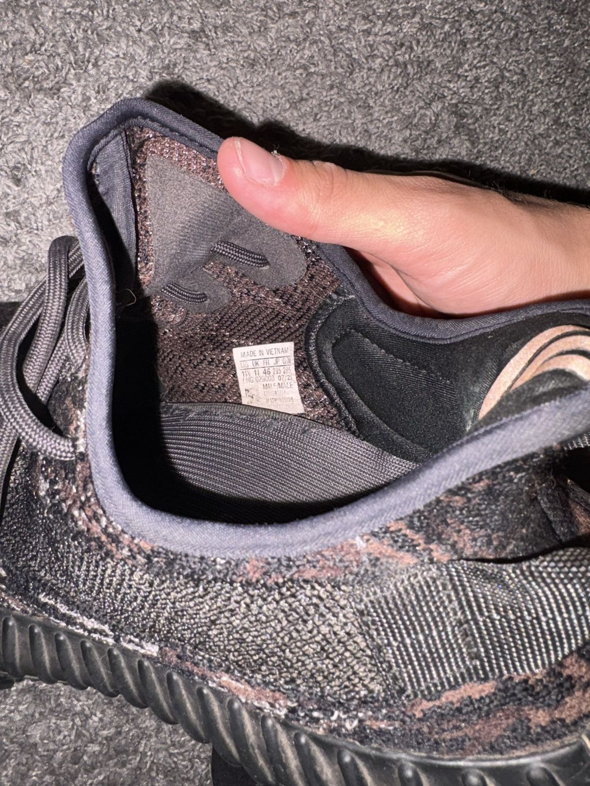 Yeezy Yeezy Boost 350 v2 Mx rock colorway Size US 11 / EU 44 - 7 Thumbnail