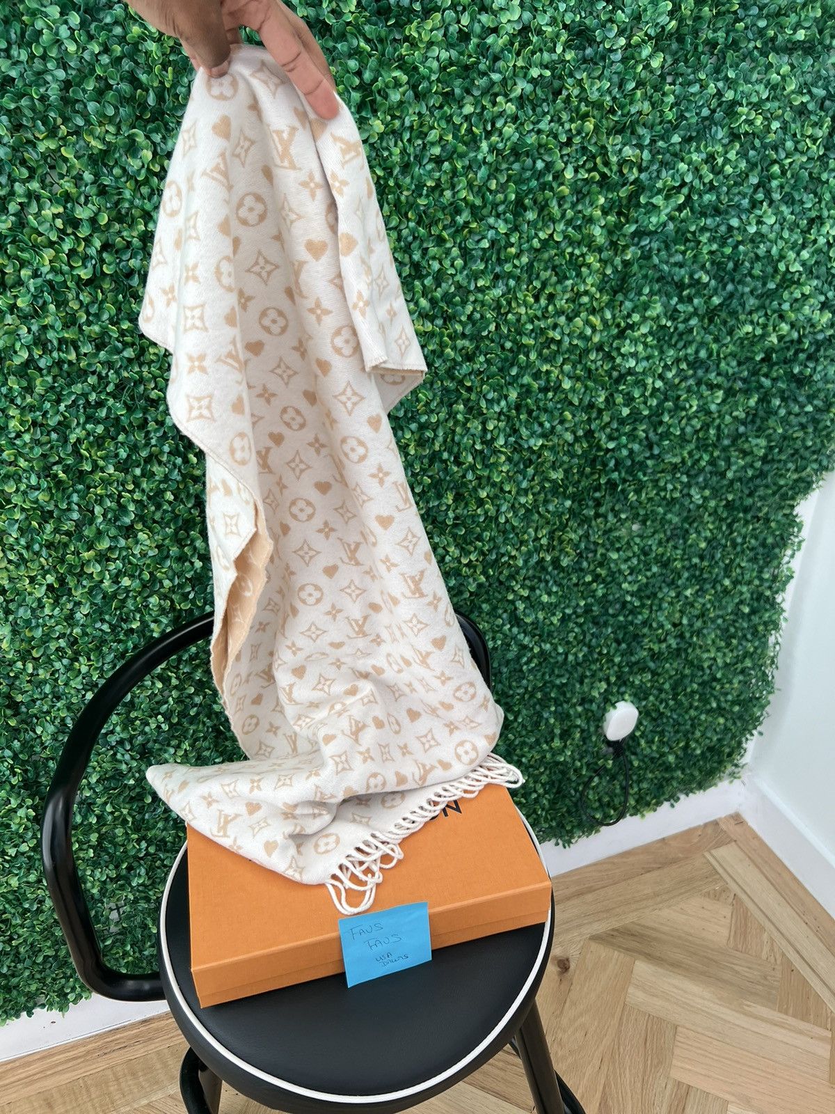 Louis Vuitton LV Game on LV Scarf Size ONE SIZE - 9 Thumbnail