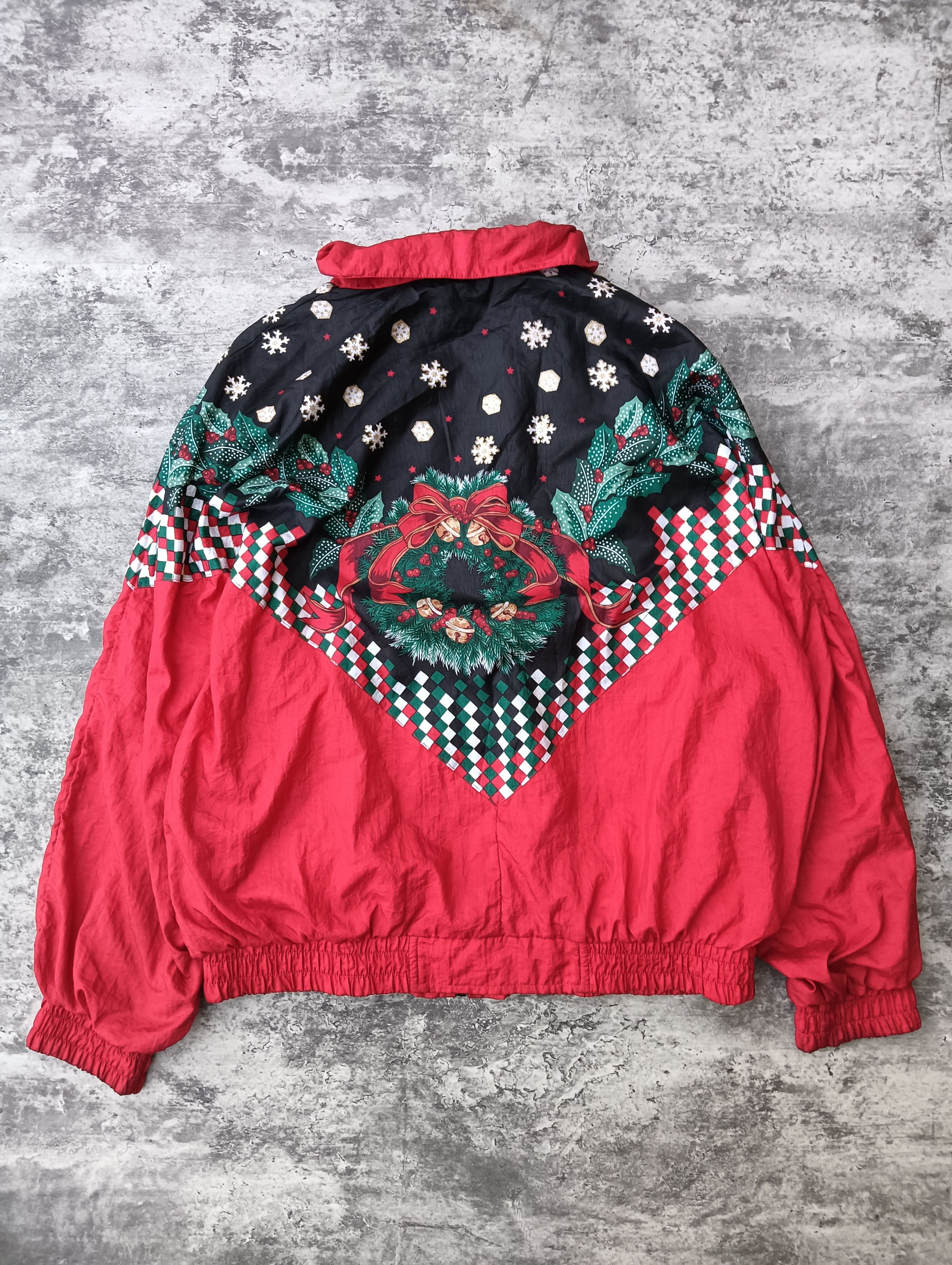 Vintage Vintage Christmas Windbreaker Jacket Size US XL / EU 56 / 4 - 1 Thumbnail