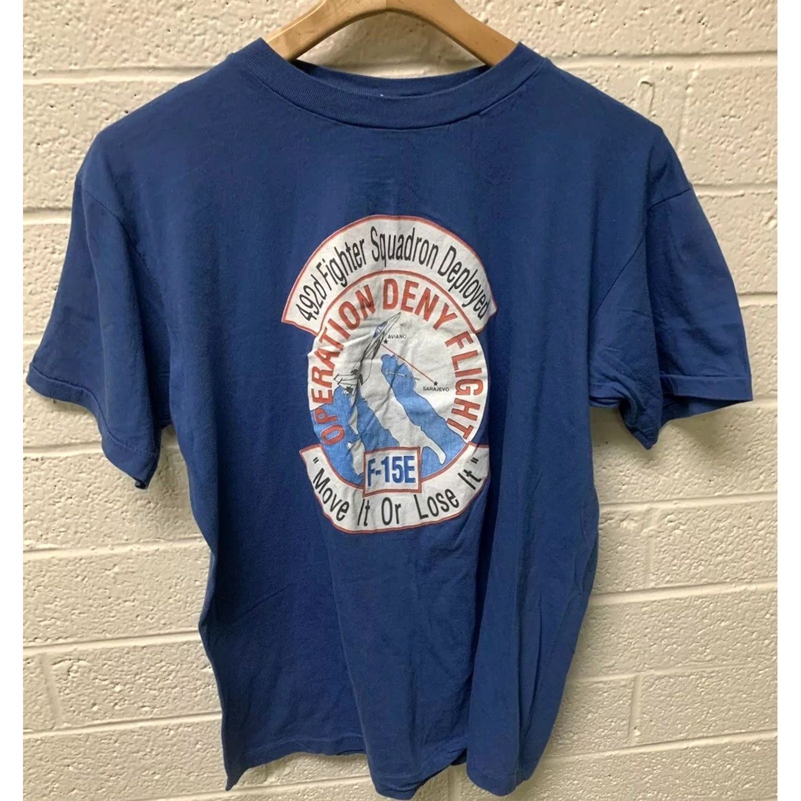 Vintage VINTAGE Operation Deny Flight F-15E 492d Fighter Squadron T Shirt Blue S/M Mens Size US S / EU 44-46 / 1 - 2 Thumbnail