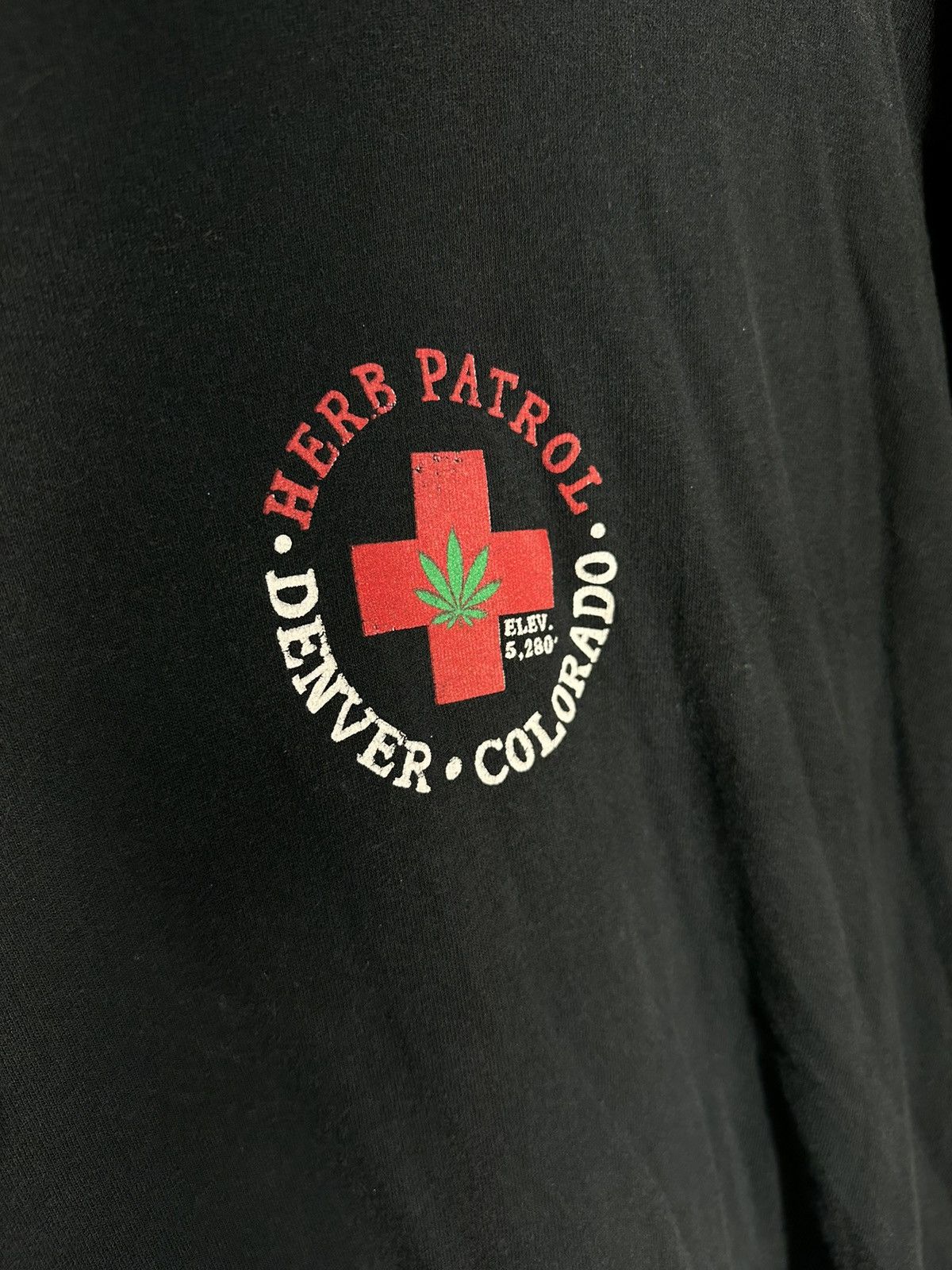 Vintage Vintage Denver Herb Patrol Weed Tee Size US L / EU 52-54 / 3 - 3 Thumbnail