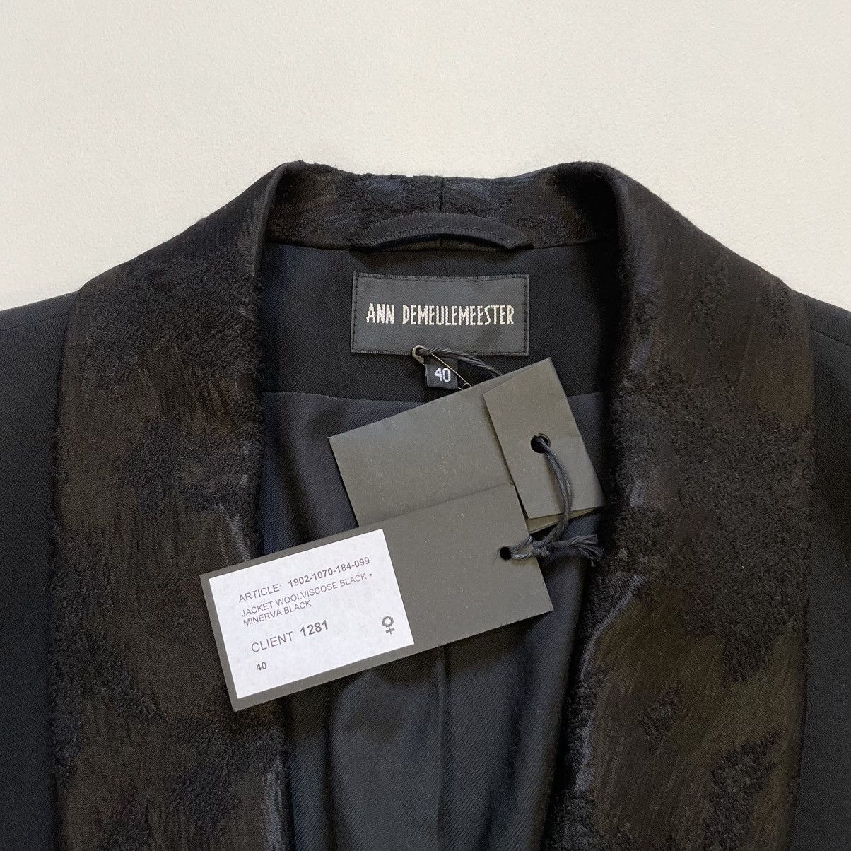 Ann Demeulemeester Sample ‘Oriental Brocade’ Shawl Collar Blazer Size 38R - 5 Thumbnail