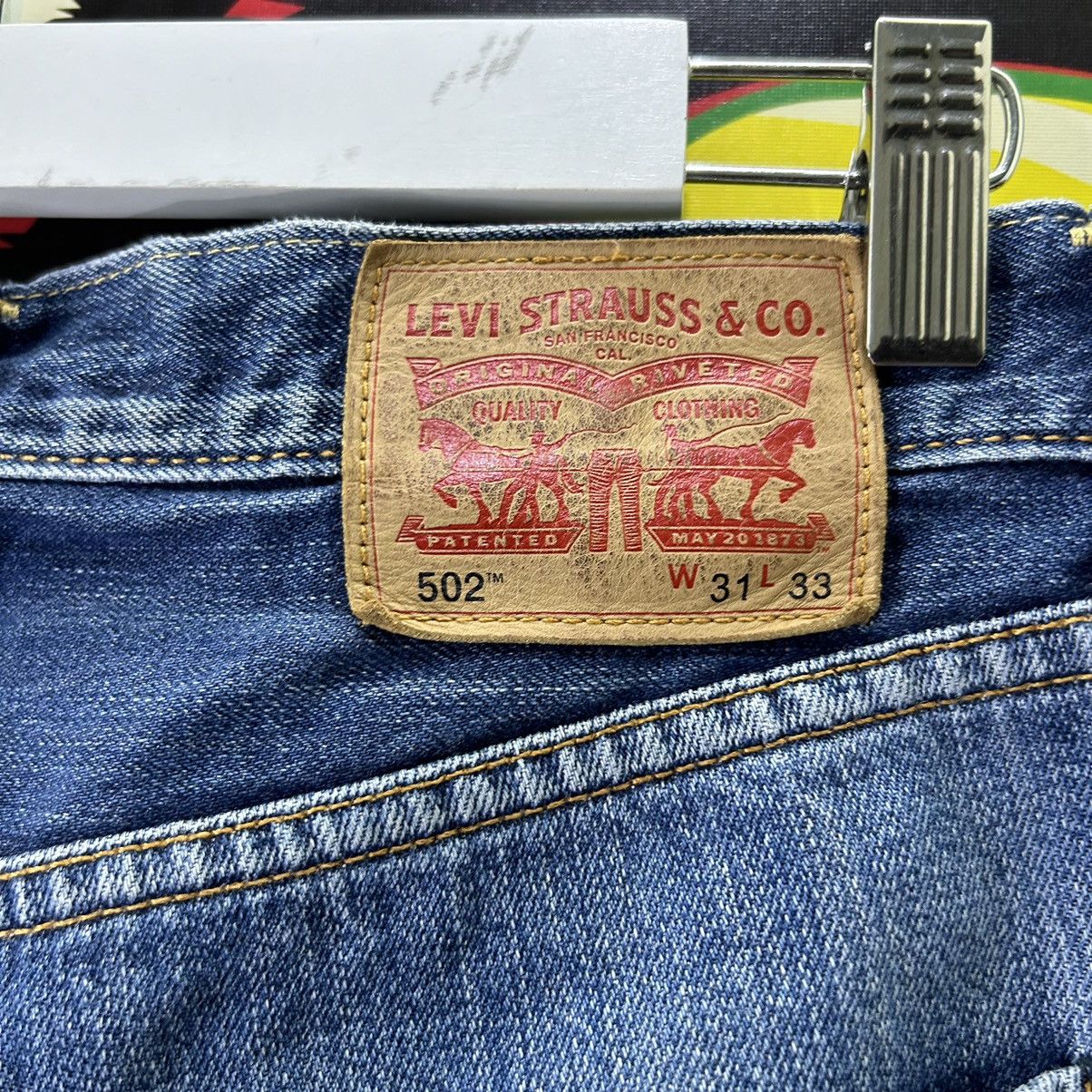 Levi's Vintage Levi’s 502 Ripped Distressed Denim Size US 32 / EU 48 - 13 Thumbnail