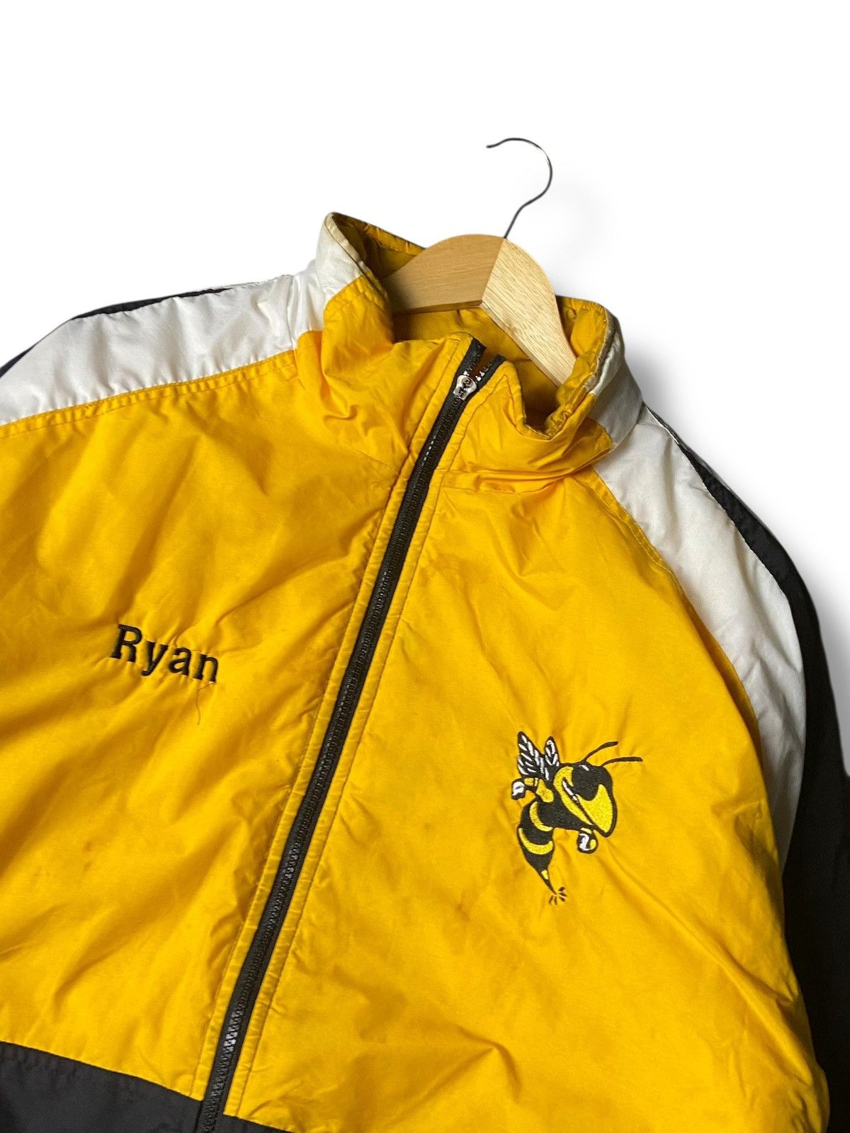 Holloway HOLLOWAY Color Block Embroidered Windbreaker (163) Size US L / EU 52-54 / 3 - 2 Thumbnail