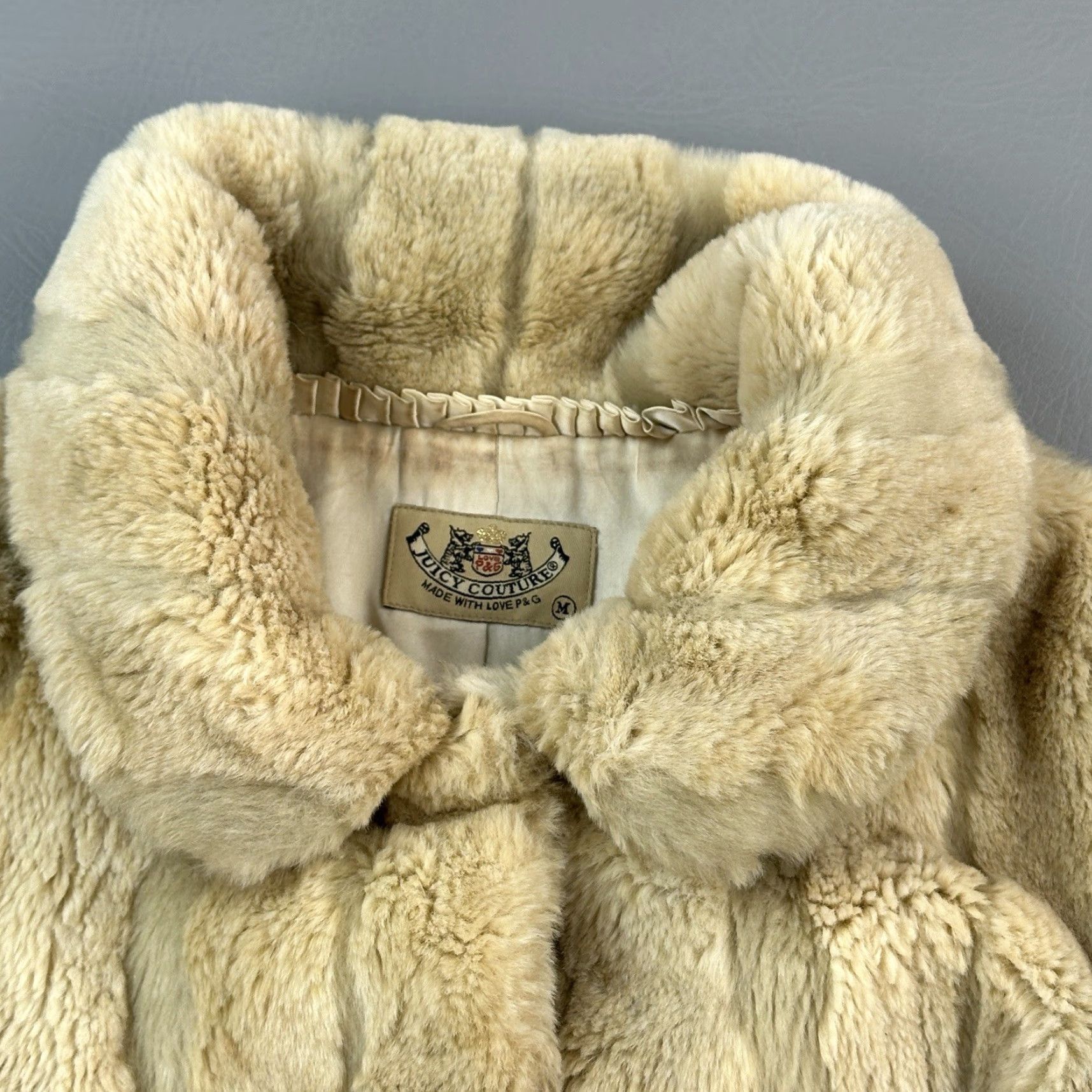 Juicy Couture VINTAGE Juicy Couture Jacket Women’s M Beige Faux Fur Plush Glam Y2K 90s Designer Hip Hop Bomber Jacket with Silk Lining Collared Logo Womens Size M / US 6-8 / IT 42-44 - 4 Thumbnail