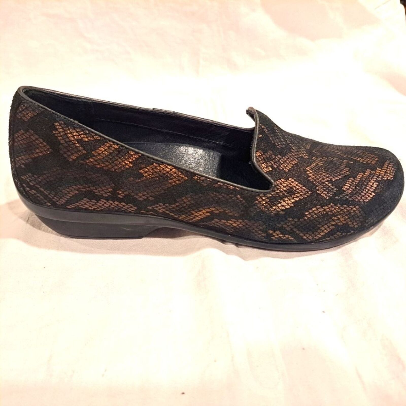 Dansko Dansko black leather slip-on loafers lace design size US 7.5 Size US 7.5 / IT 37.5 - 1 Thumbnail