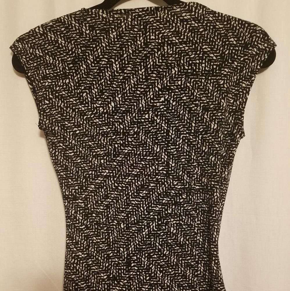 Designer Ann Taylor Factory Sleeveless Top Size XS Size XS / US 0-2 / IT 36-38 - 3 Thumbnail