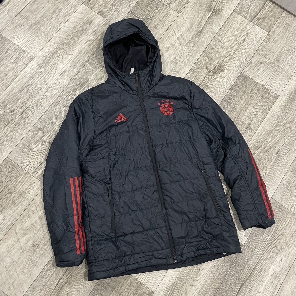 Adidas × Vintage Adidas Bayer München Jacket Socer Track Puffer Training coat Size US XL / EU 56 / 4 - 1 Thumbnail