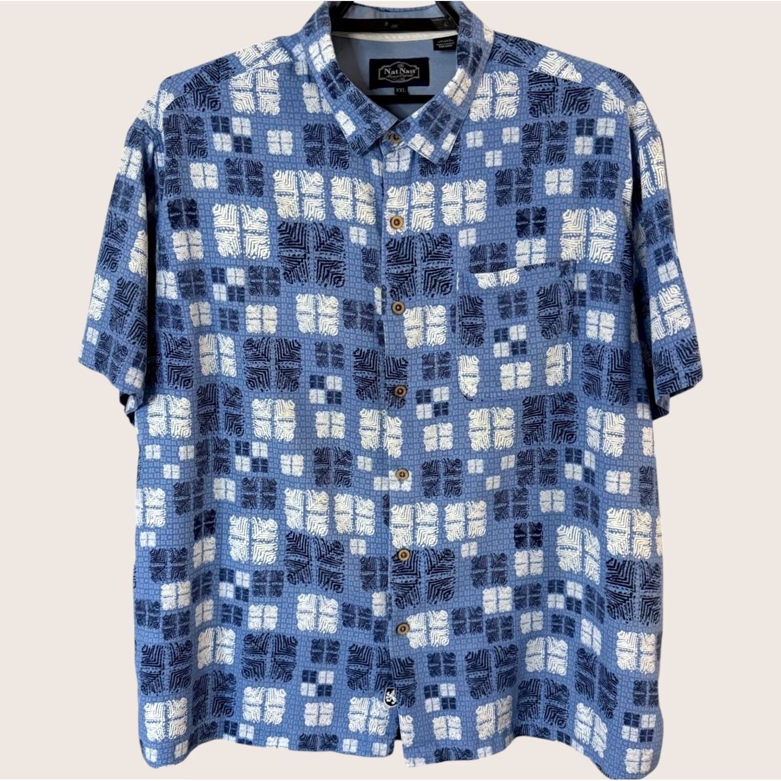 Nat Nast VINTAGE Nat Nast Luxury Originals Silk Button-Up Shirt Blue Hawaiian Geometric Shirt Mens XXL Geometric Beach Preppy Button-Up Size US XXL / EU 58 / 5 - 1 Thumbnail