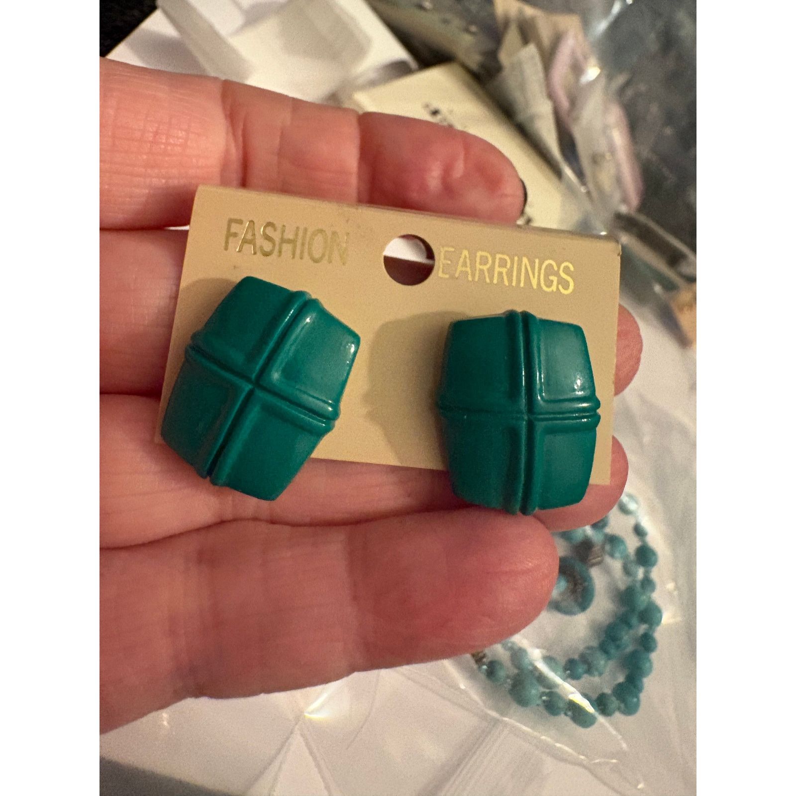 Other Vintage post earrings circa 1980 Size ONE SIZE - 1 Thumbnail