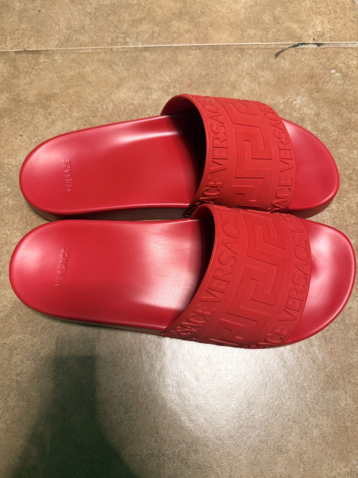 Versace Versace Chainlink Rubber Slides Size US 11 / IT 41 - 2 Thumbnail