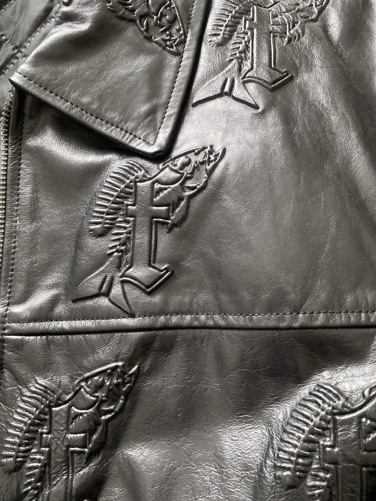 Other Fishing for Scale by Kobe Fisher - Logo Leather Jacket Size US L / EU 52-54 / 3 - 6 Thumbnail