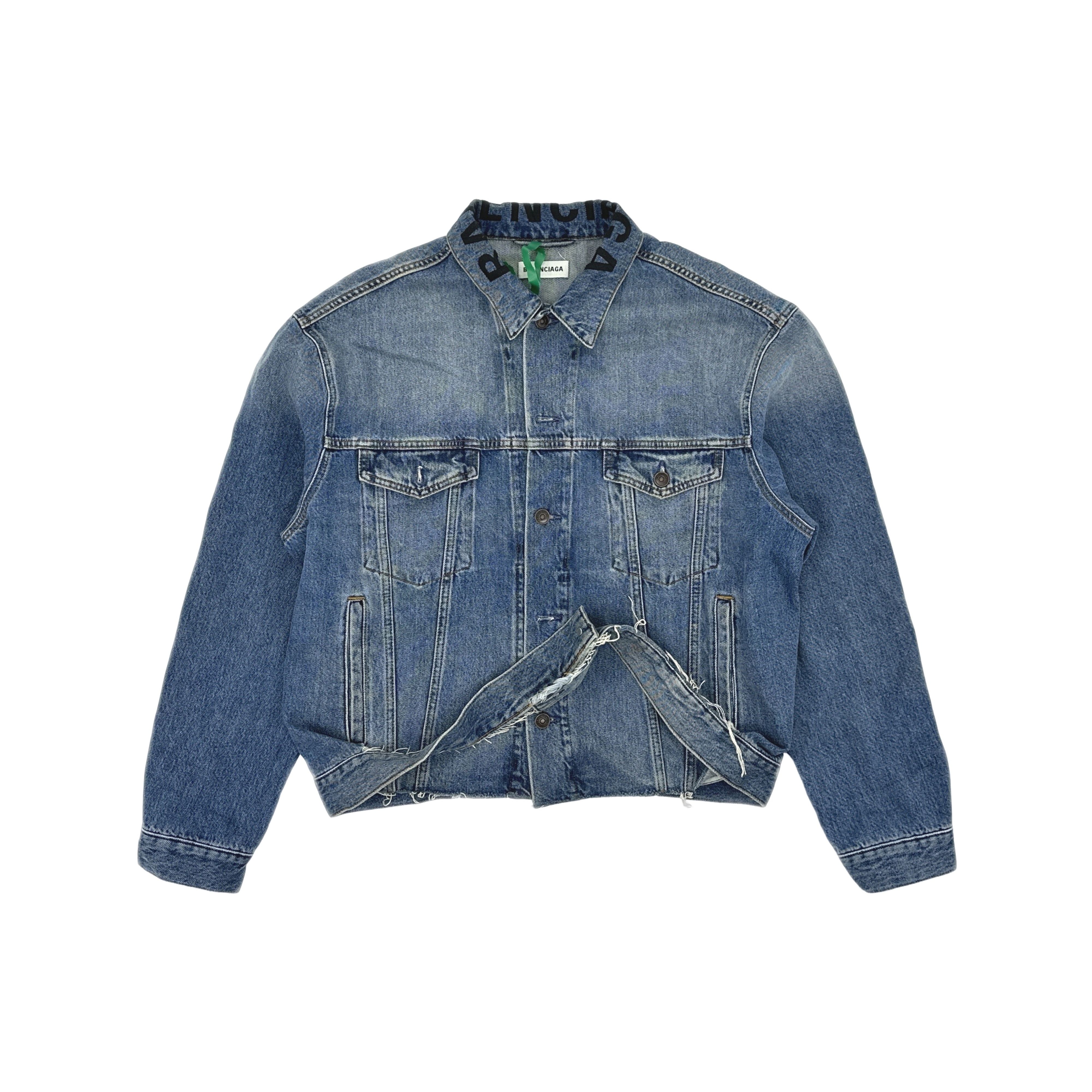 Balenciaga Balenciaga Logo Collar Raw Hem Denim Jacket 36 Size XS / US 0-2 / IT 36-38 - 1 Thumbnail