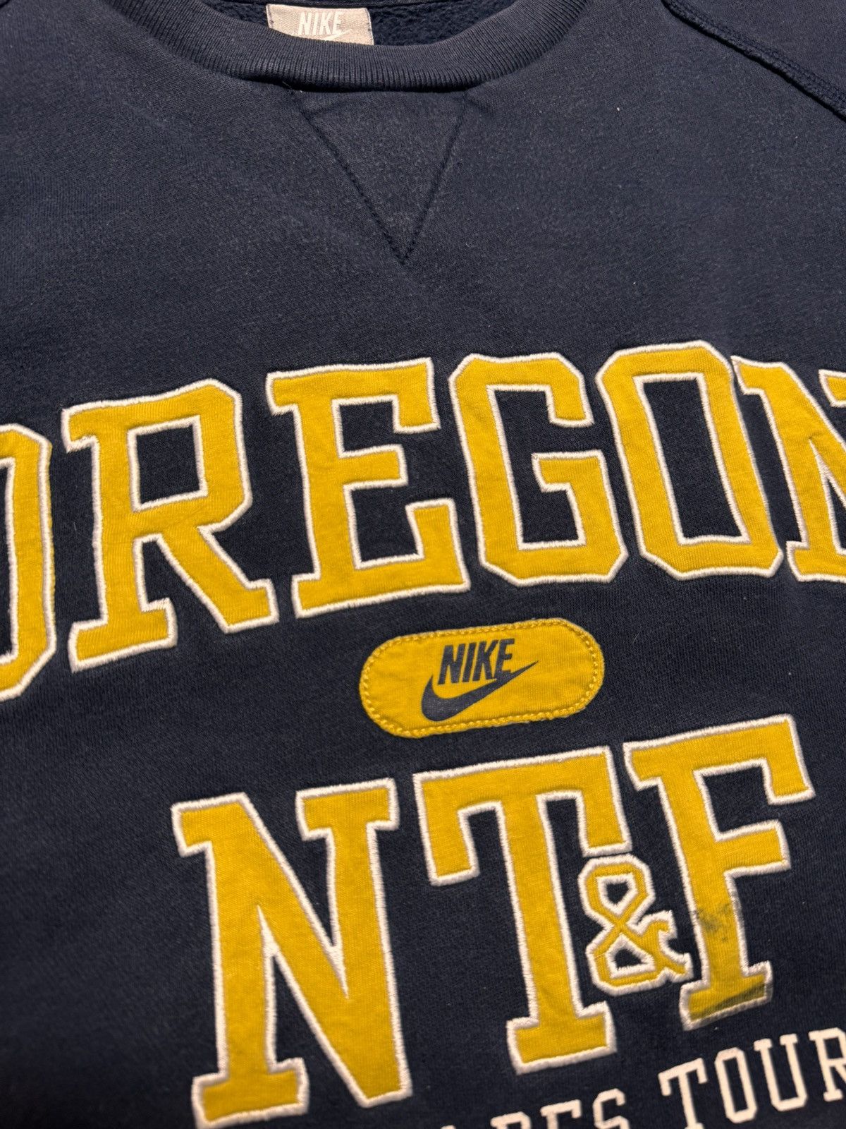 Nike × Vintage NIKE OREGON VINTAGE CENTER LOGO OVERSIZE BOXY SWEATSHIRT Size US XXL / EU 58 / 5 - 4 Thumbnail