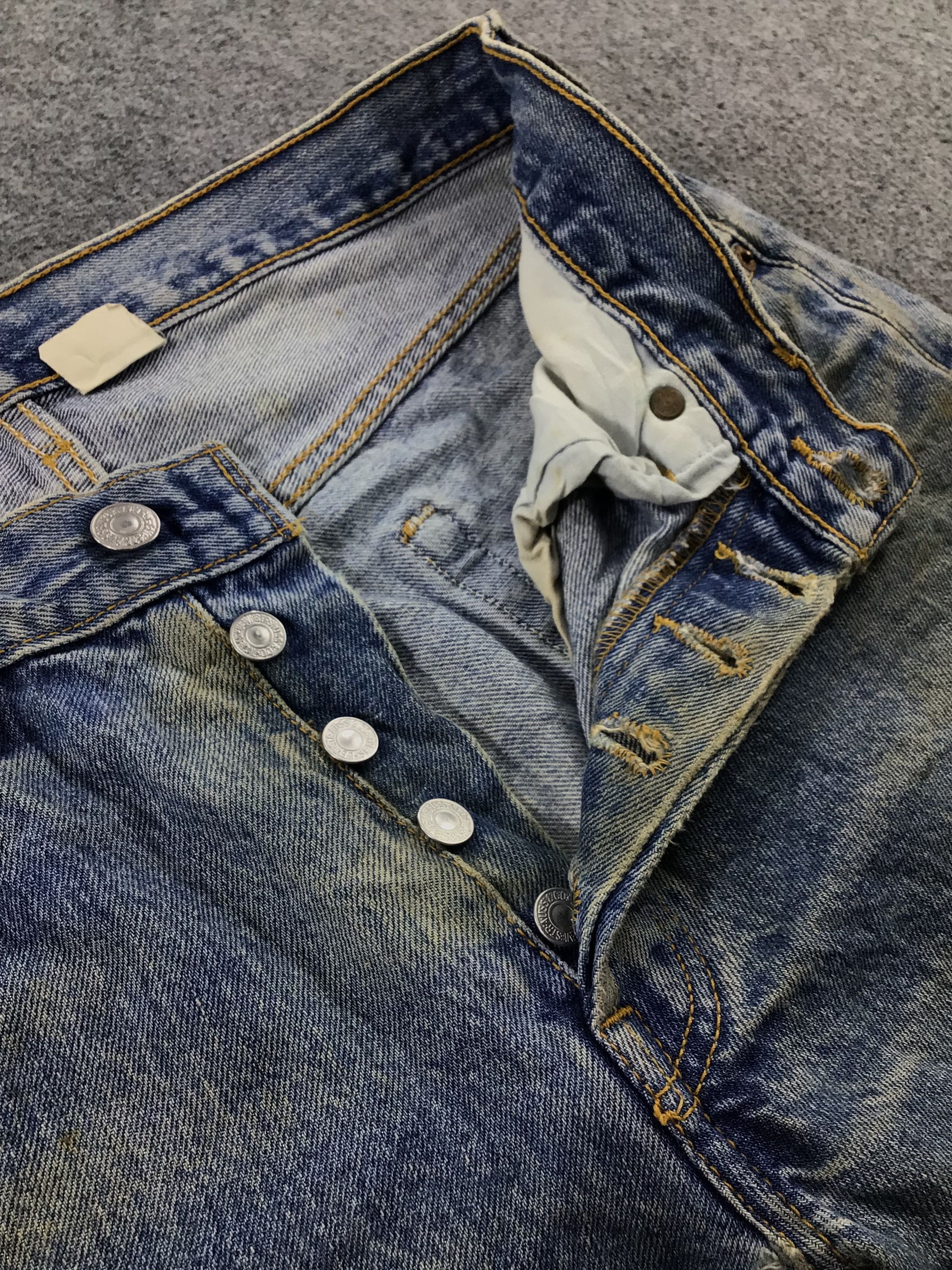Levi's Vintage Levi's 501 Jeans Rusty Wash Distressed Denim KJ284 Size US 30 / EU 46 - 9 Thumbnail
