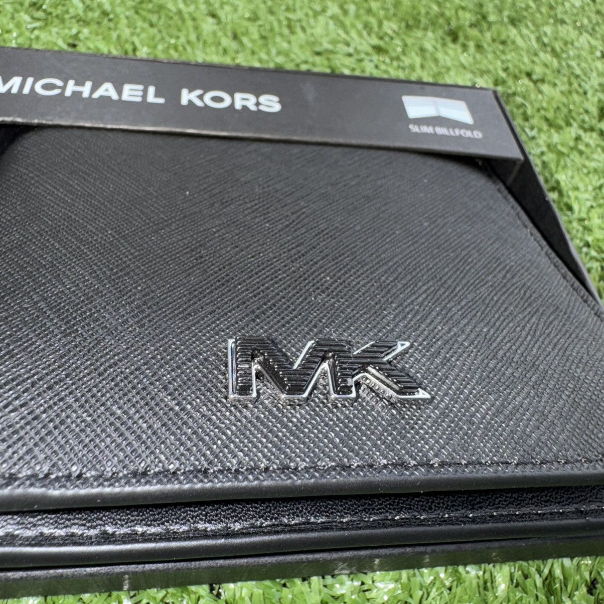 Michael Kors × Vintage Michael Kors Black Leather Slim Bi-Fold (Billfold) Wallet Size ONE SIZE - 2 Thumbnail