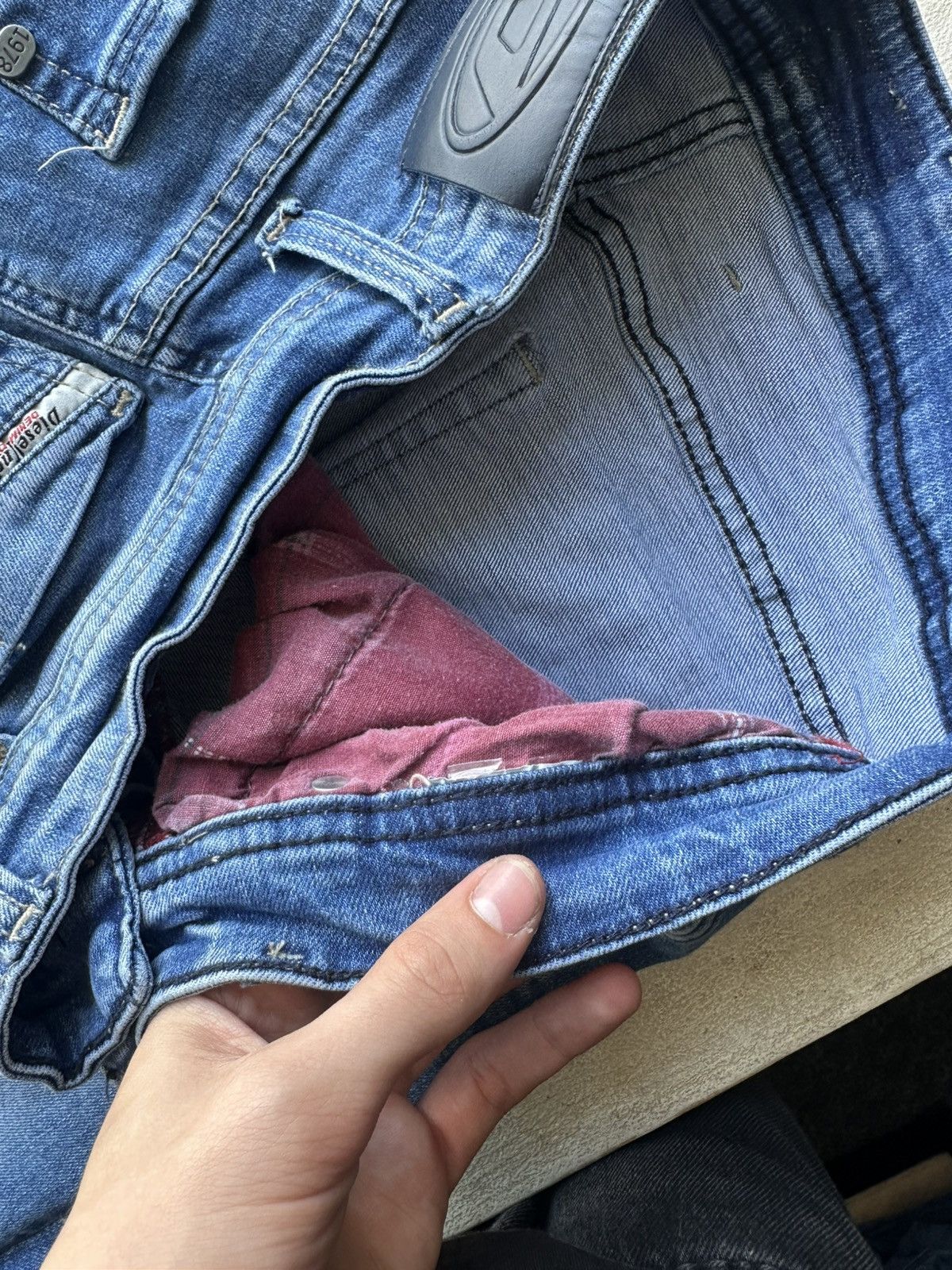 Diesel 🚨Diesel Vintage Distressed slim fit Jeans Y2K skinny Size US 33 - 5 Thumbnail