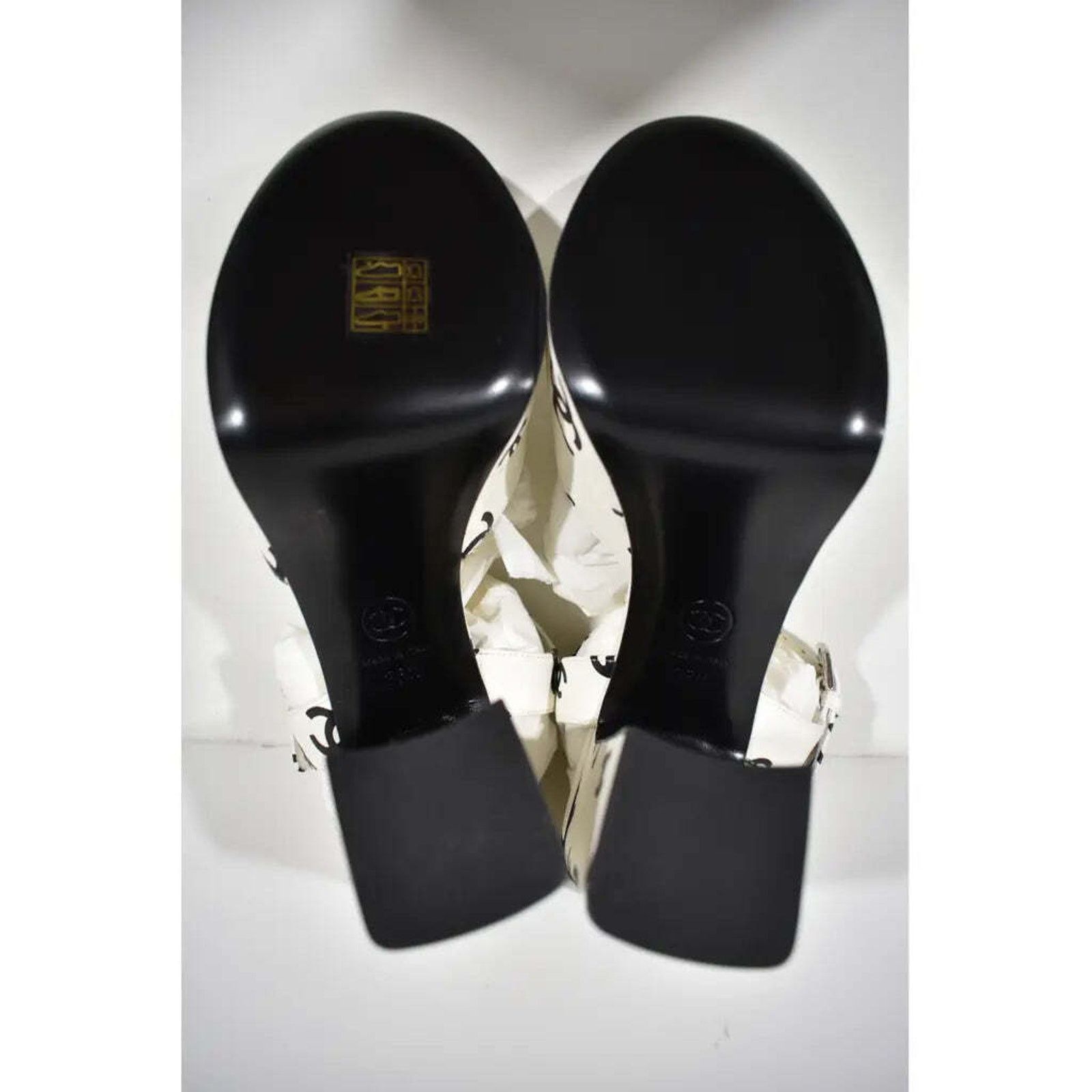 Chanel Chanel 22S White Black Lambskin CC Logo Platform Strap Size US 6.5 / IT 36.5 - 12 Thumbnail