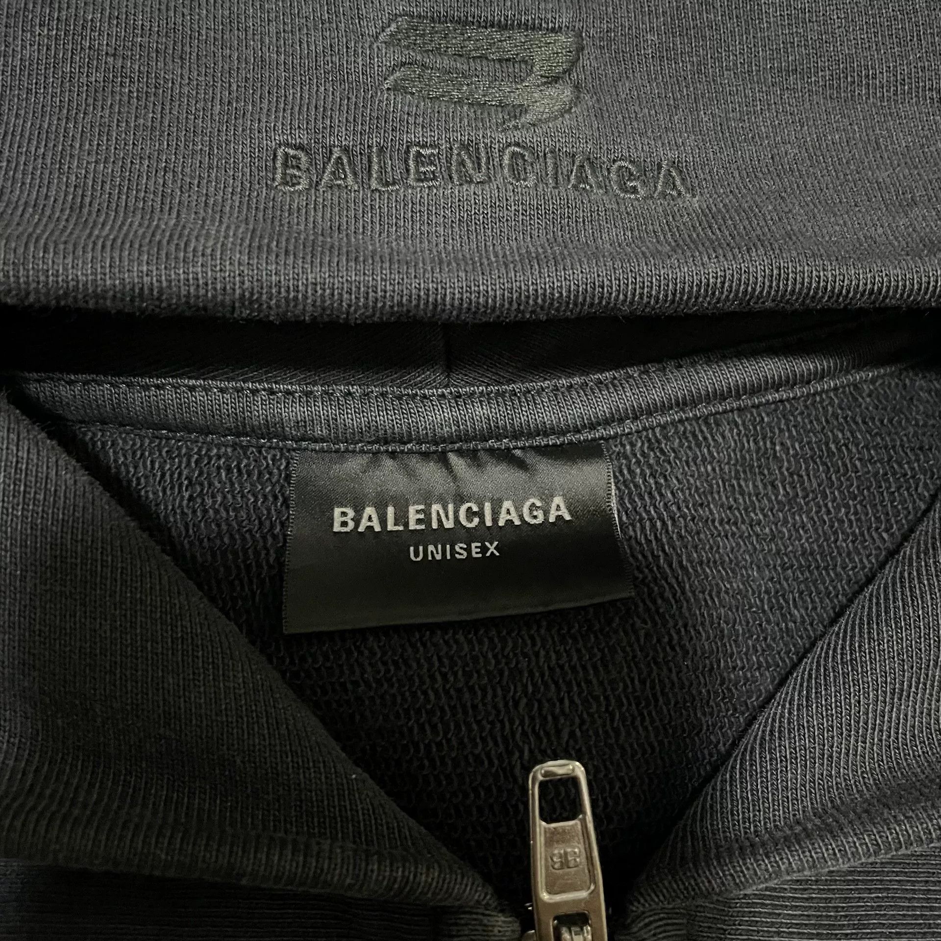 Balenciaga balenciaga logo hoodie in size medium Size US M / EU 48-50 / 2 - 3 Thumbnail