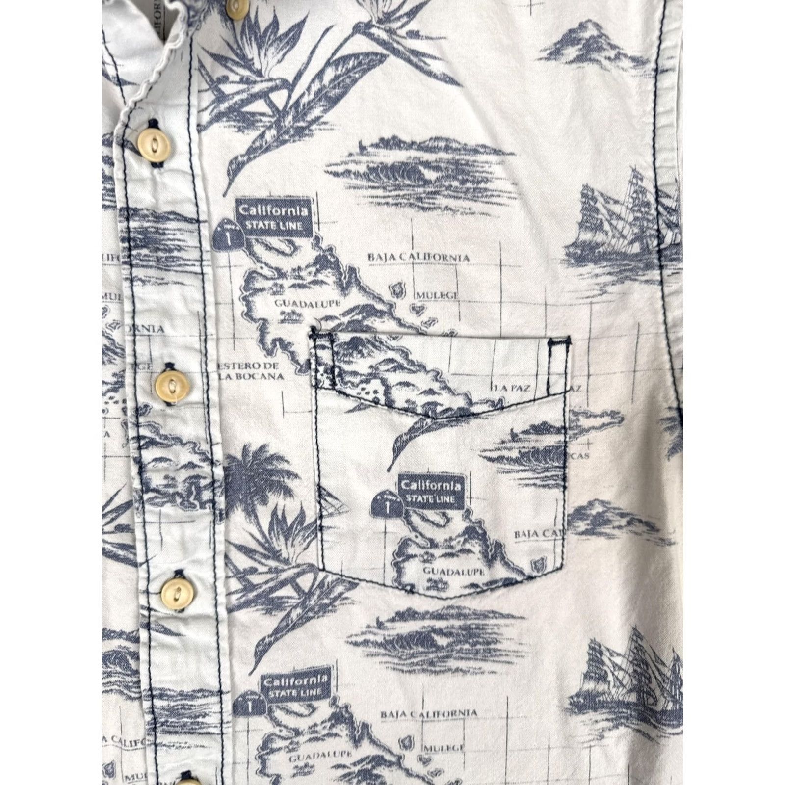 Vintage Arizona Jean Co Shirt Mens S White Short Sleeve Nautical Map Button Up Size US S / EU 44-46 / 1 - 6 Thumbnail