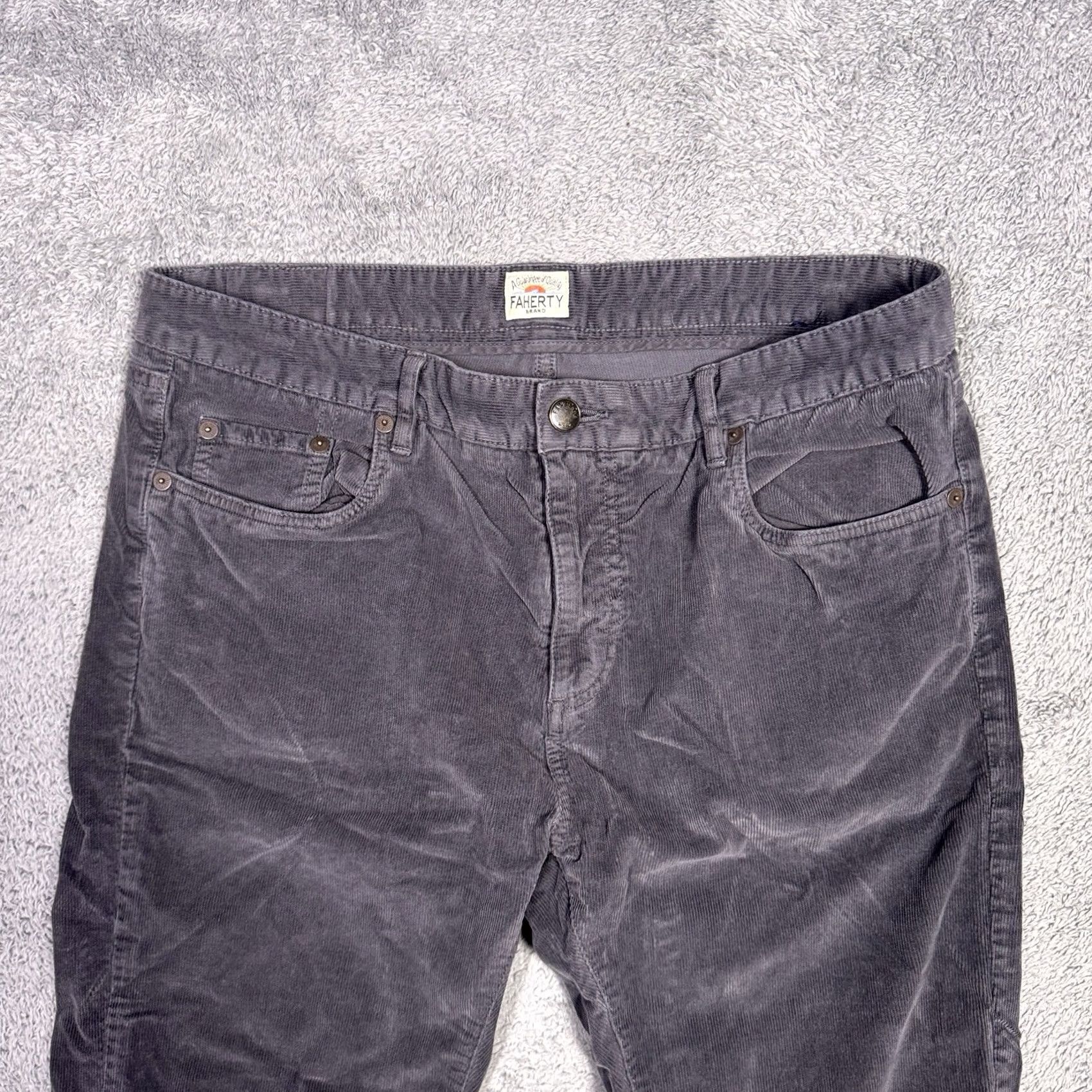 Faherty Faherty Pants Mens 34x32 Corduroy 5 Pocket Casual Stretch Classic Fit Trouser Corduroy Chino Solid Gray Cotton Spandex 5-Pocket Faherty Mens尺 Size US 34 / EU 50 - 3 Thumbnail
