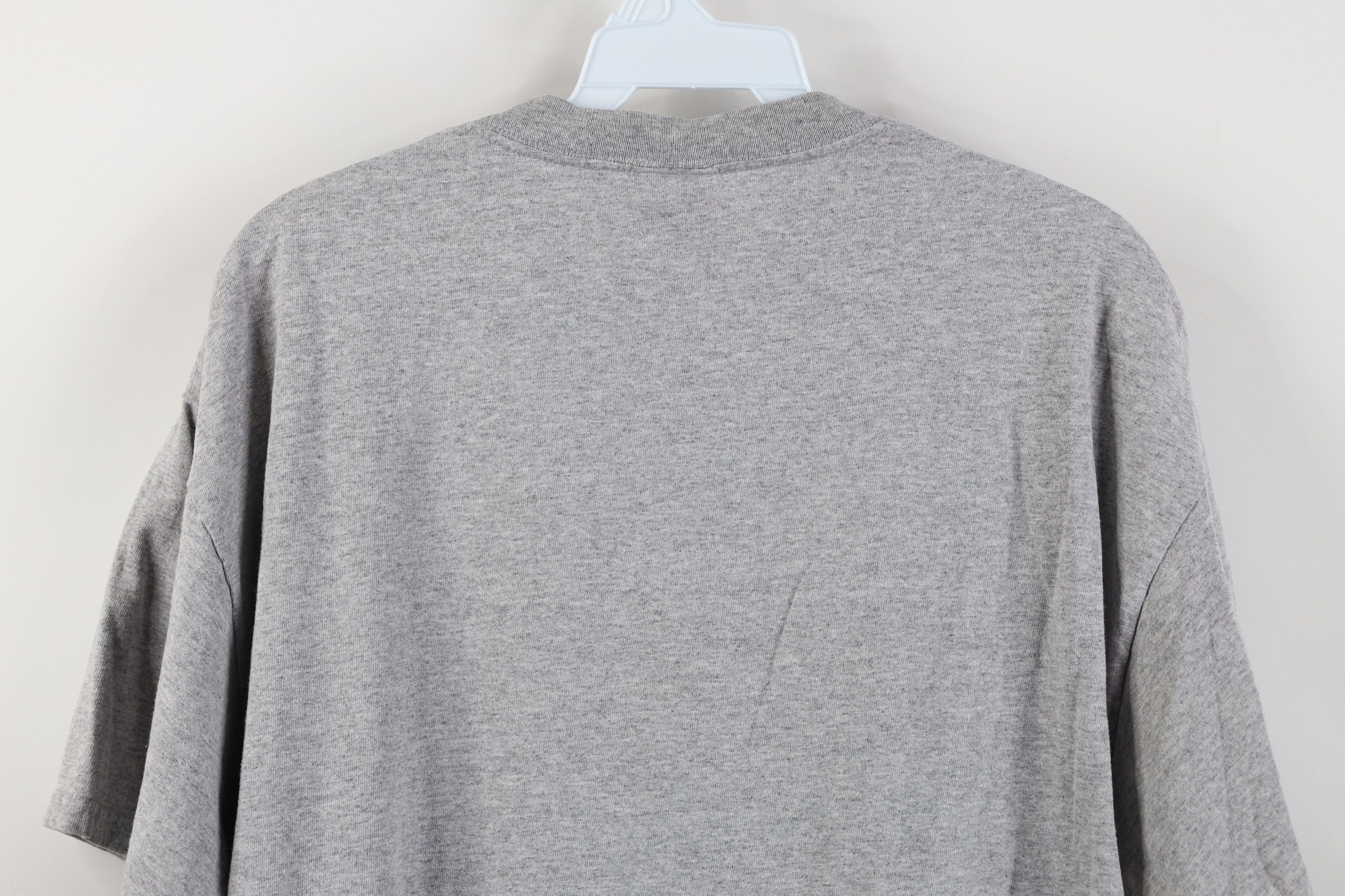 Vintage Vintage 90s Y2K University of Texas Athletic T-Shirt Size US L / EU 52-54 / 3 - 12 Thumbnail
