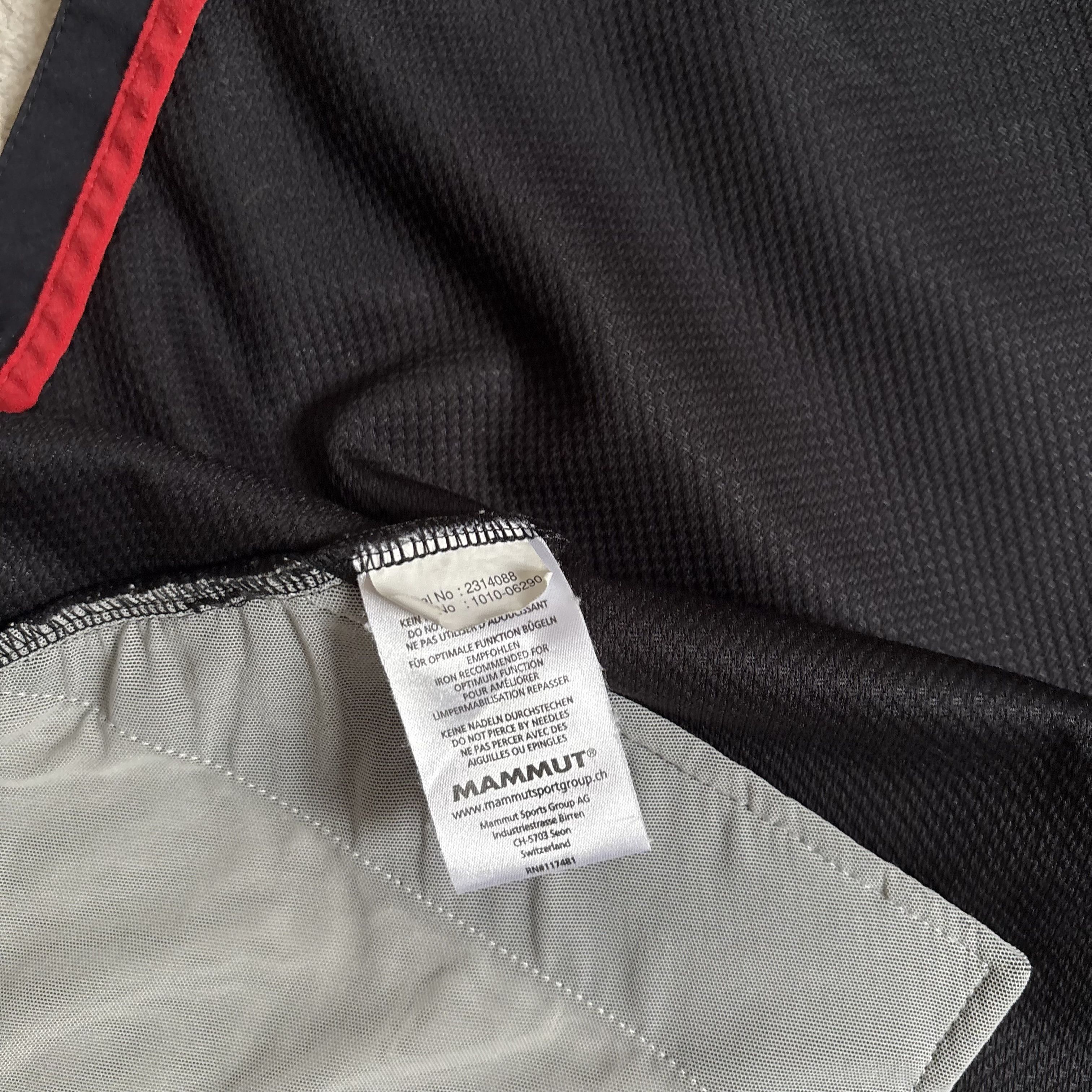 Mammut mammut Size US M / EU 48-50 / 2 - 11 Thumbnail