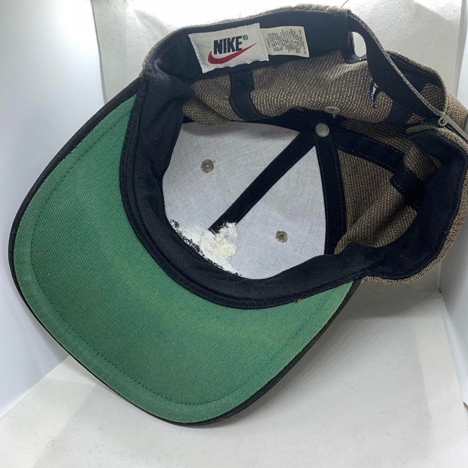 Nike vintage 90’s NIKE GOLF LEGENDS TRAIL strap back dad hat cap Size ONE SIZE - 5 Thumbnail
