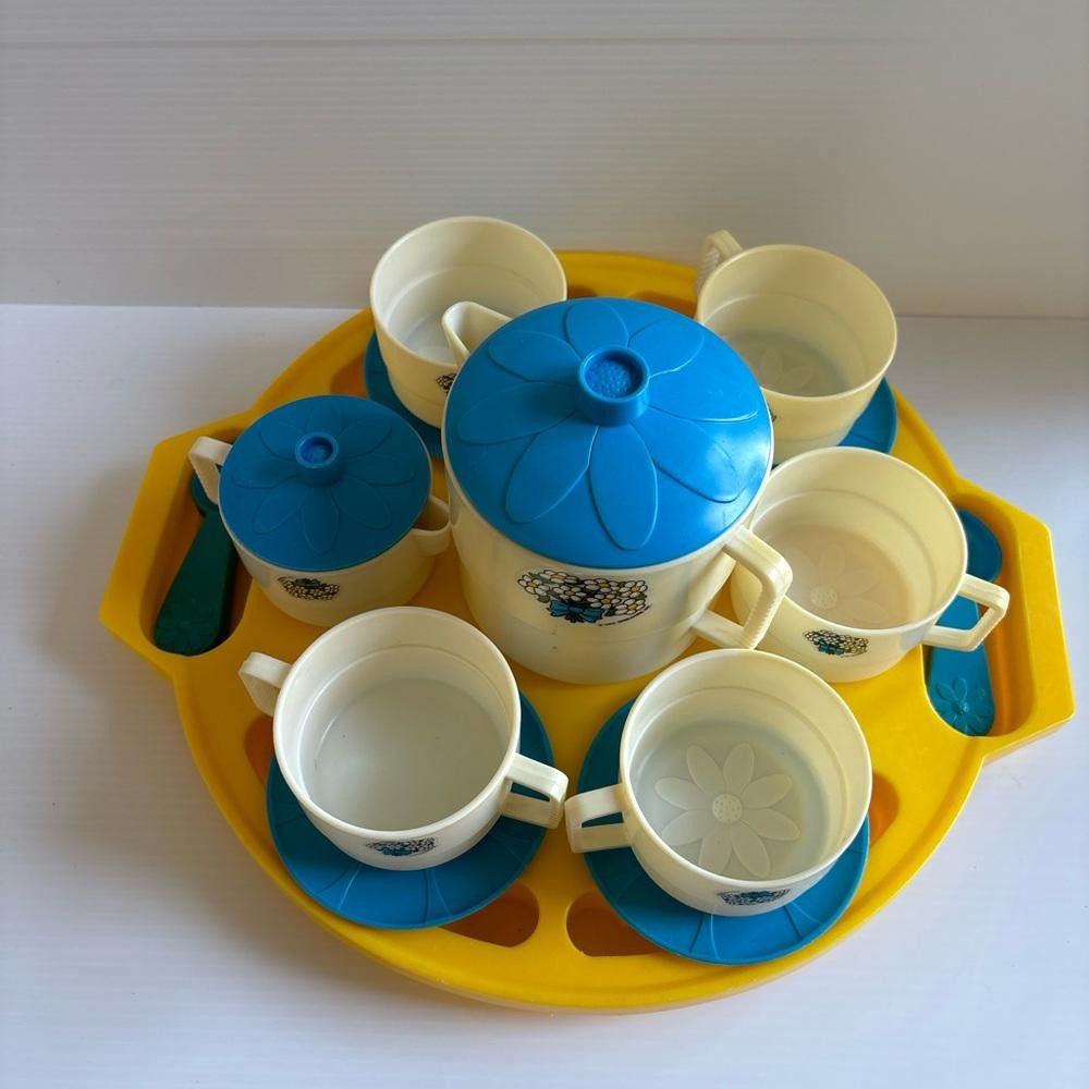 Designer Vintage fisher price tea set with platter Size ONE SIZE - 2 Thumbnail