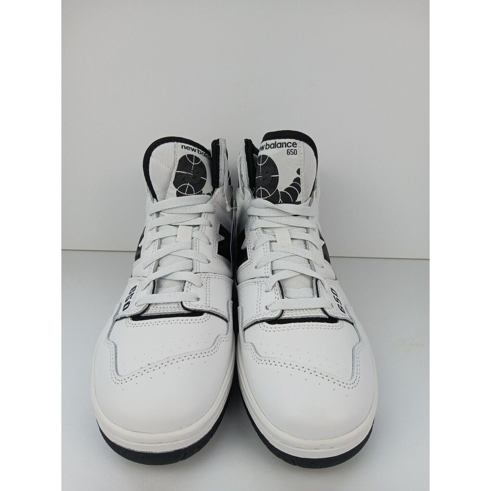 New Balance New Balance 650R Lifestyle White / BLK Shoes Men's Sz 11 Size US 11 / EU 44 - 5 Thumbnail