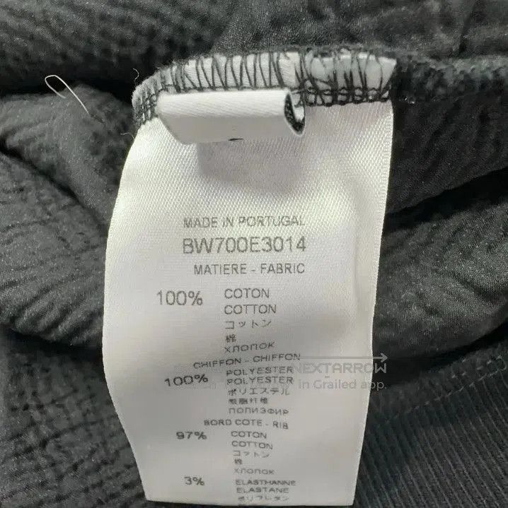 Givenchy Givenchy Solid Print Letter Distressed Sweatshirt. Size US S / EU 44-46 / 1 - 7 Thumbnail