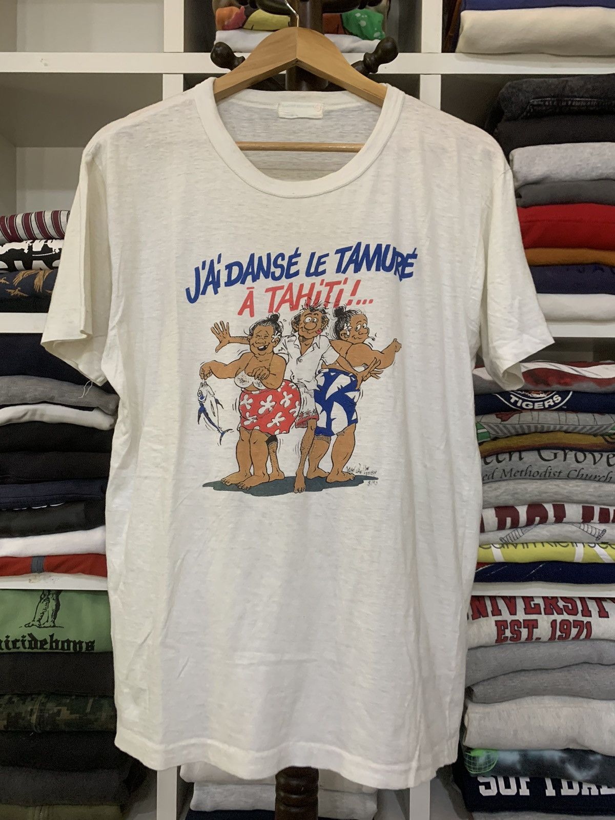 Vintage Vintage Jai Danse Le Tamure A Tahiti Size US L / EU 52-54 / 3 - 1 Thumbnail