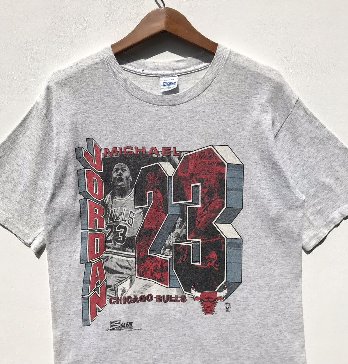 NBA × Vintage 🔥Rare🔥Vintage 1990 Michael Jordan Chicago Bulls NBA Tee Size US M / EU 48-50 / 2 - 9 Thumbnail