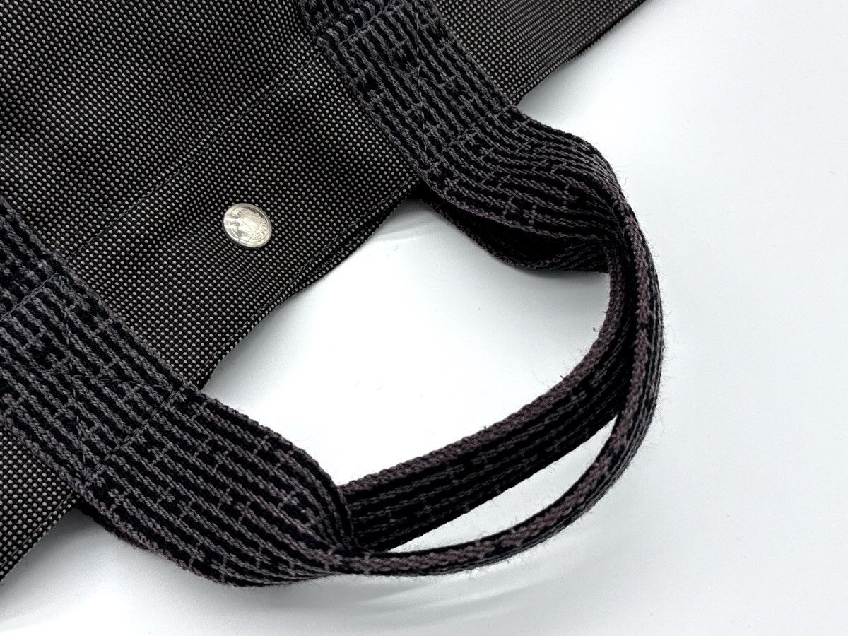 Hermes Hermès Her Line MM Hand Bag – Gray Canvas (SKU: 150448) Size ONE SIZE - 11 Thumbnail