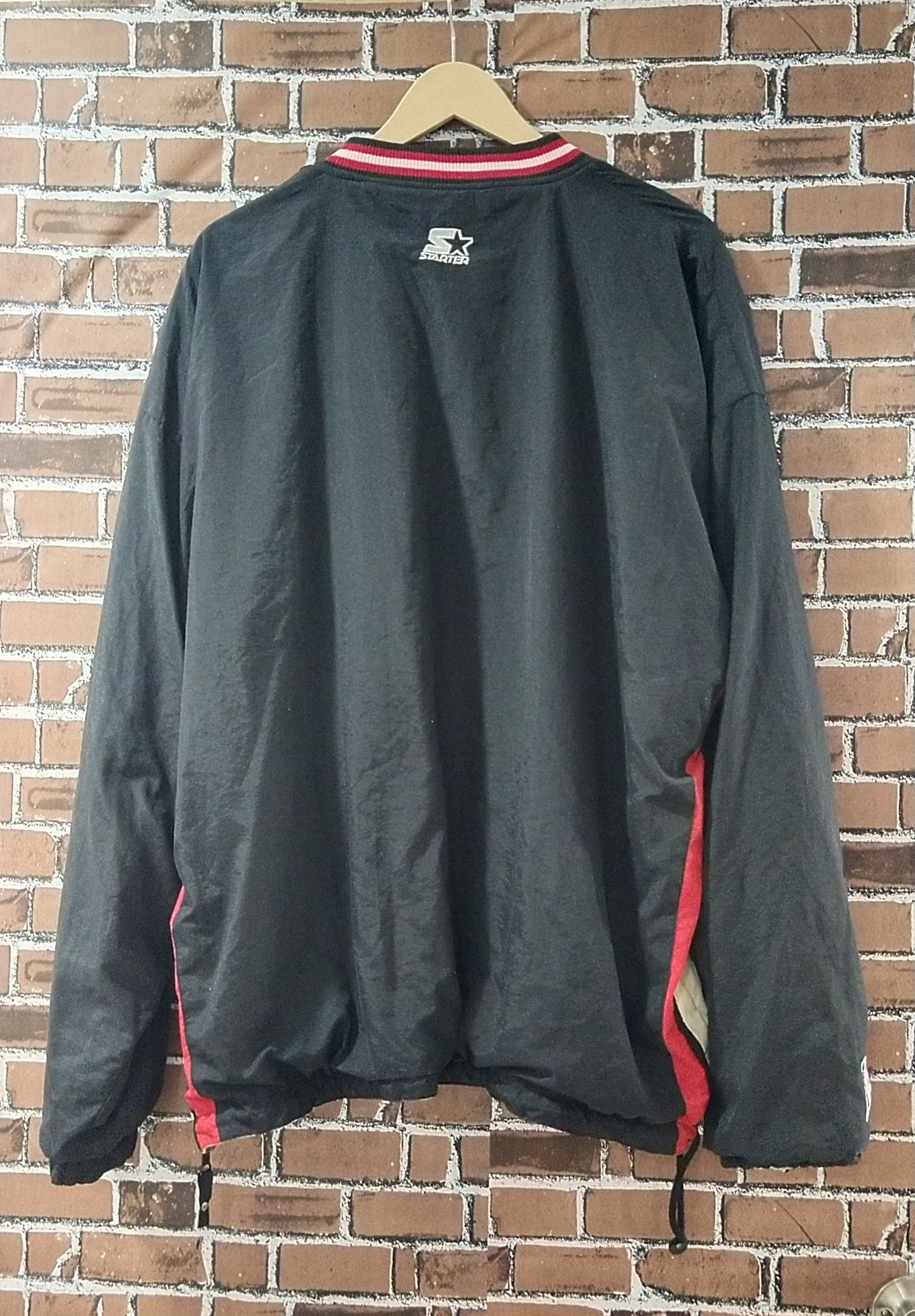 👺Final Drop Rare 2 in 1Sweater Chicago Bulls x Starter