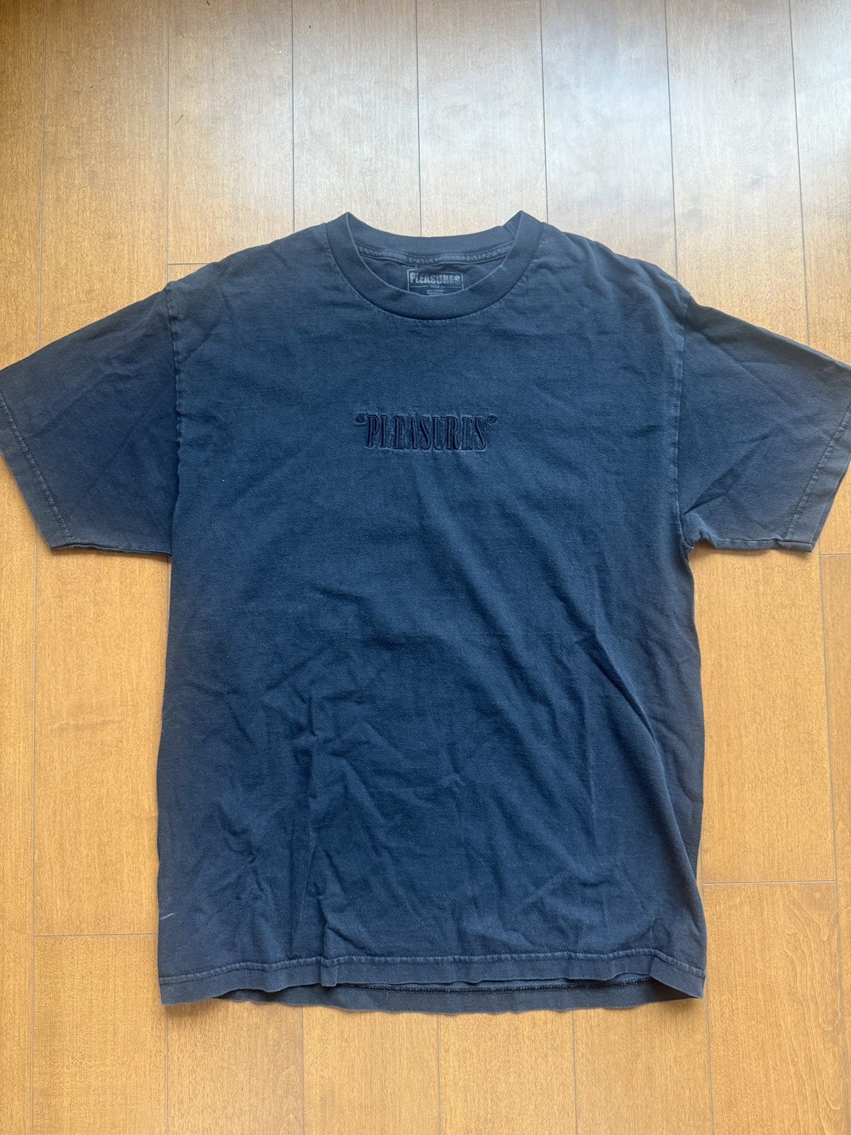 Pleasures Sun faded Pleasures embroidered T Size US L / EU 52-54 / 3 - 1 Thumbnail