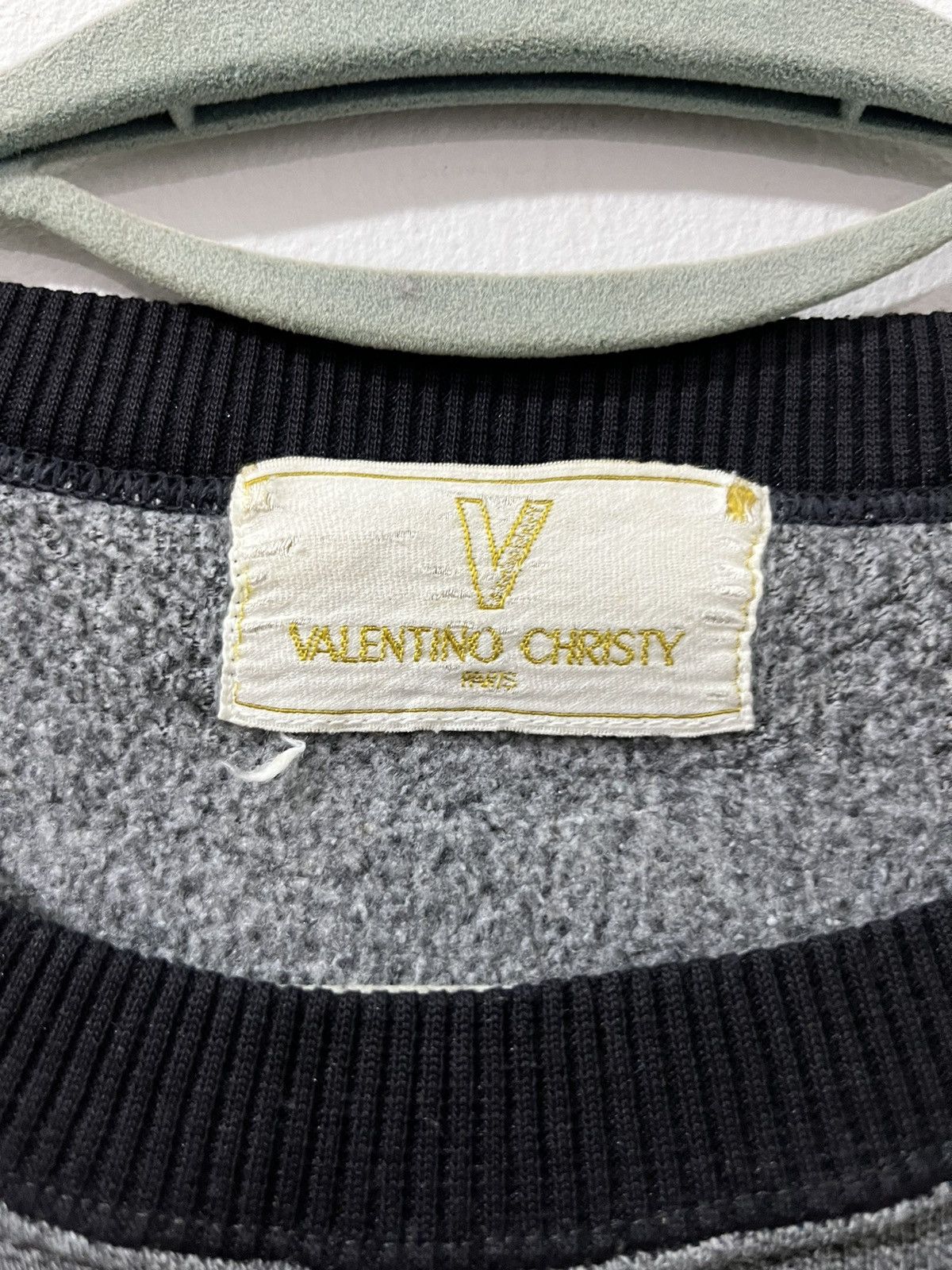 Gianni Valentino Vintage Valentino Christy Paris Grey Pullover Sweatshirts Size L / US 10 / IT 46 - 6 Thumbnail