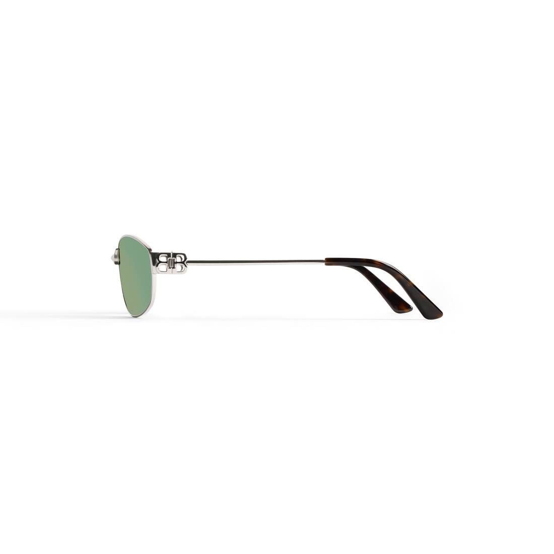 Balenciaga o1srvl11e1025 Size: OS / Mercury Oval Sunglasses in Silver Size ONE SIZE - 4 Thumbnail